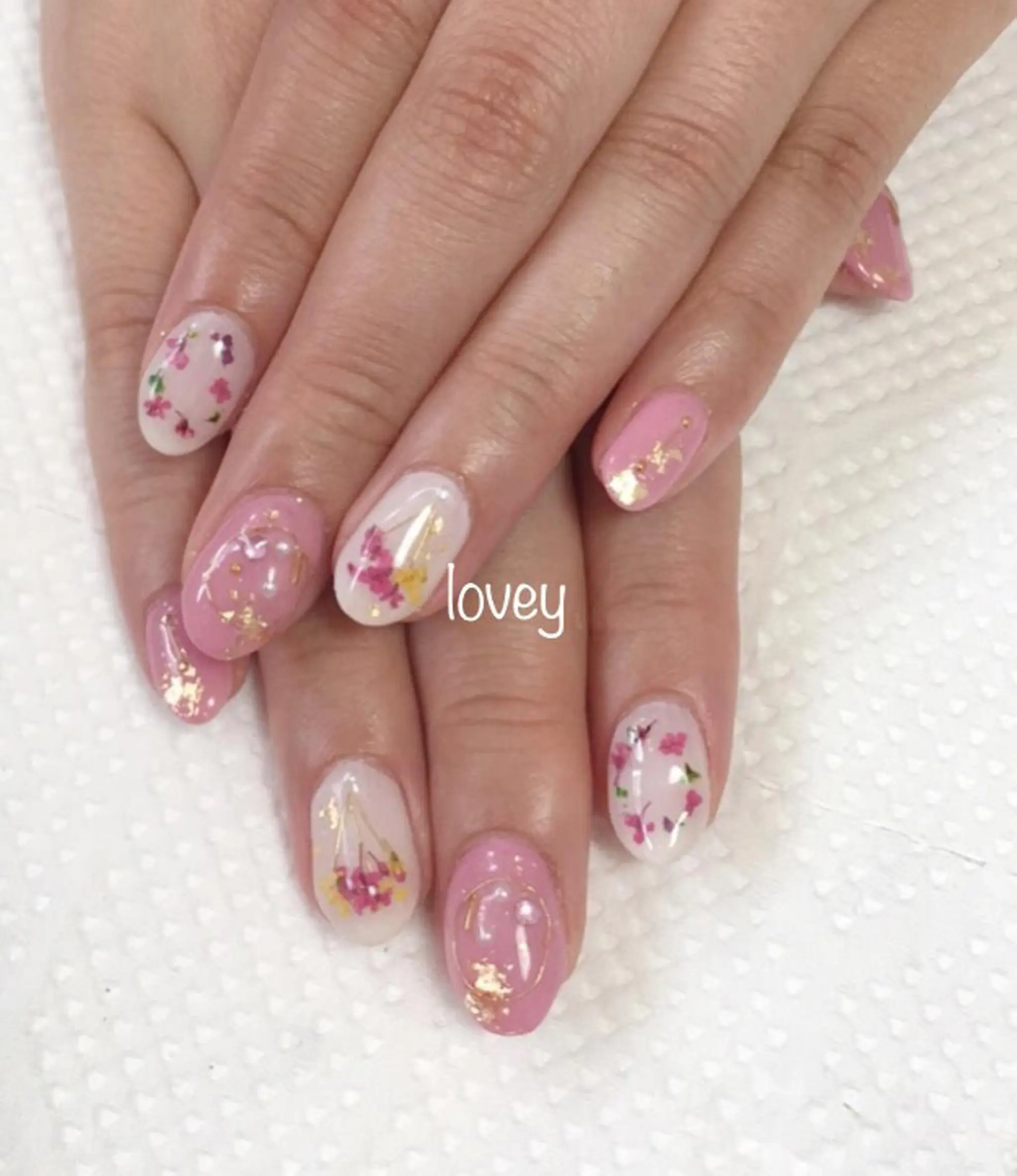 ネイル プライベートサロン loveyのネイルデザイン