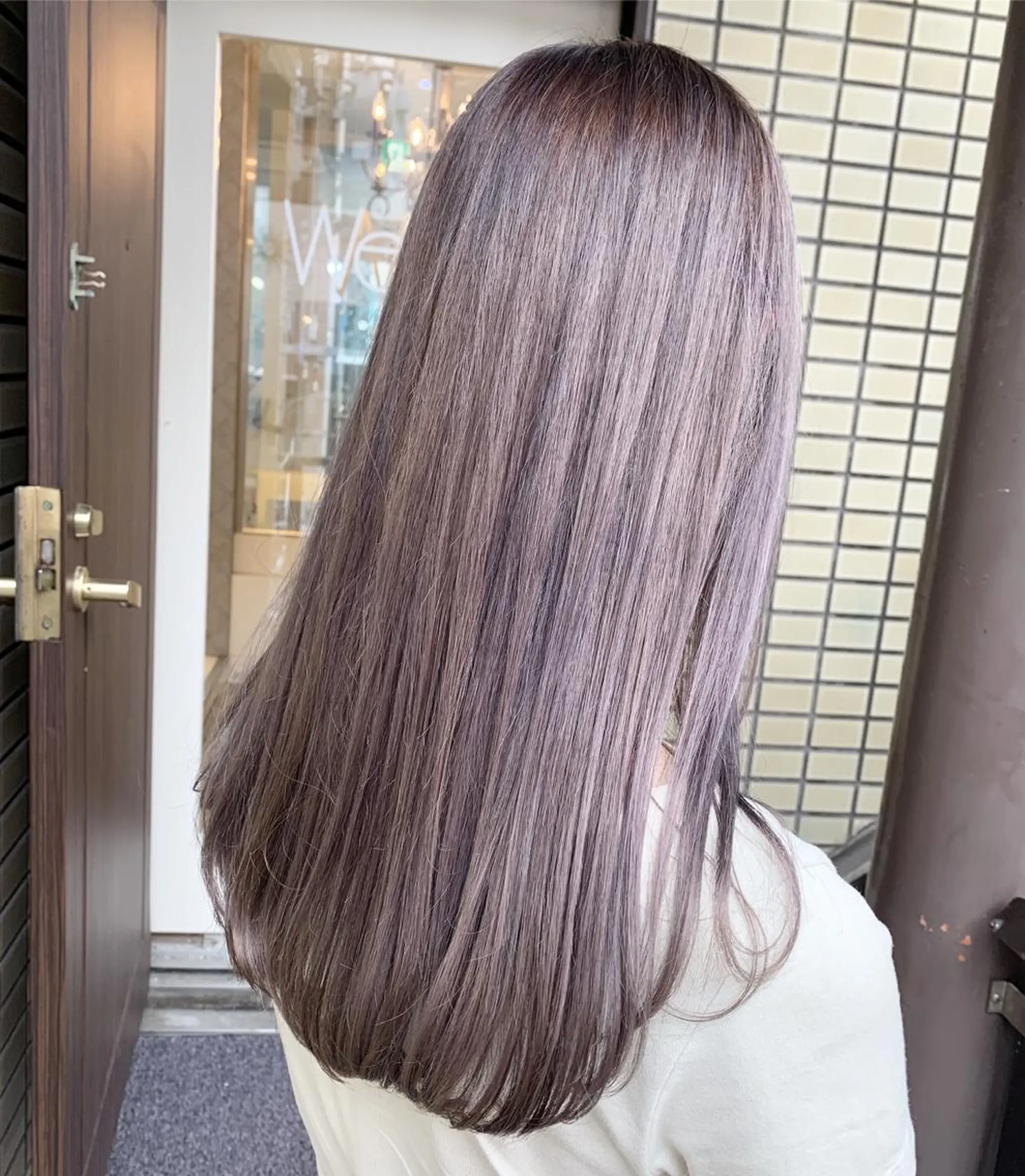 ロング カラー アッシュ ブリーチ ラベンダーカラー ラベンダーアッシュ 渡辺 健太のヘアスタイル