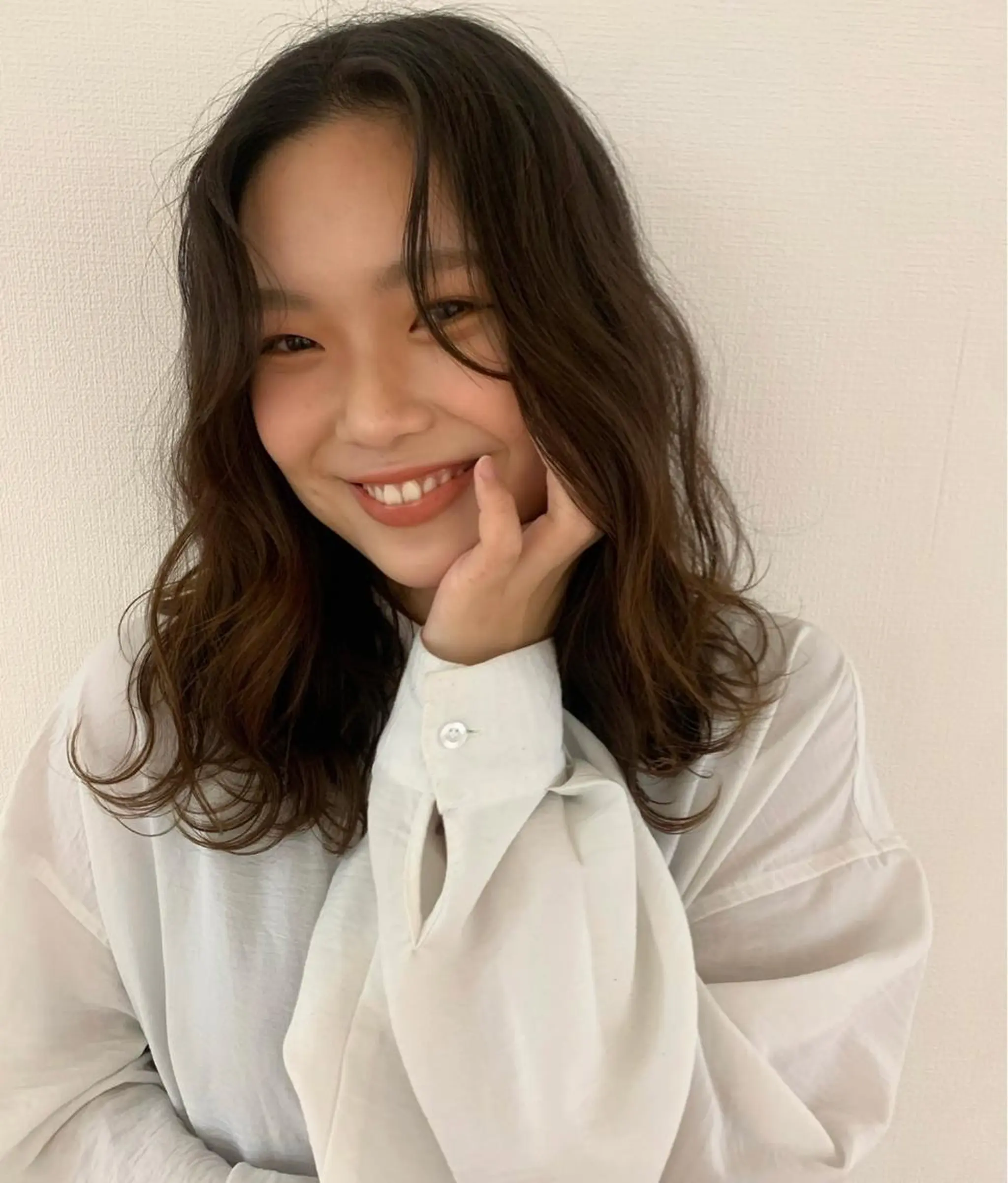 ロング 🤍 akaneのヘアスタイル