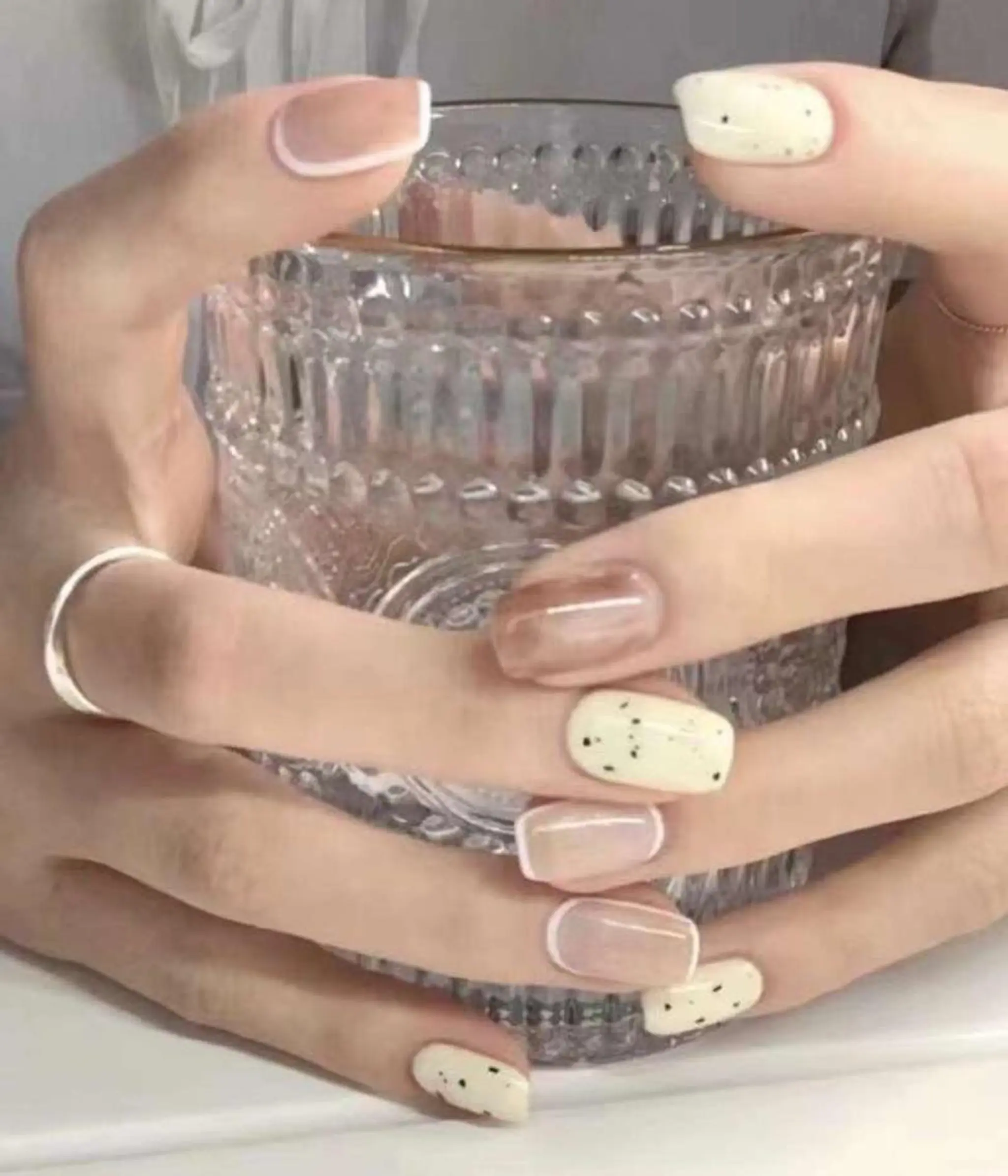 ネイル ハンドネイル リ サのネイルデザイン