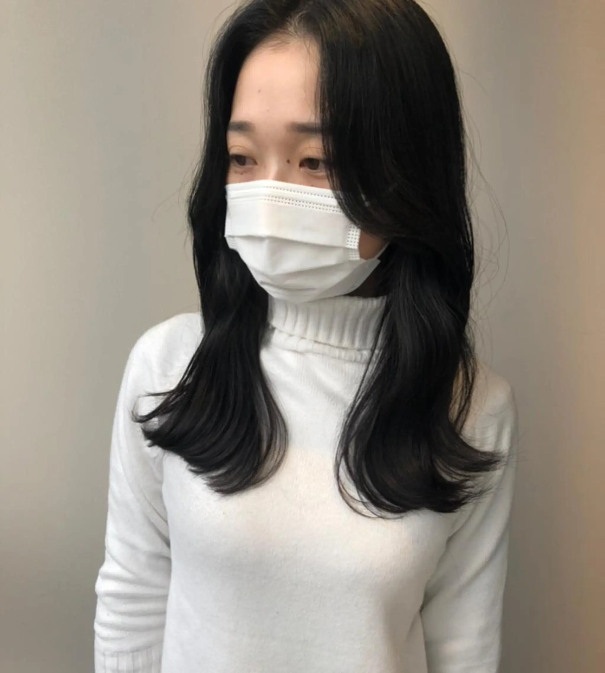 セミロング くびれヘア 韓国風ヘア ❤︎︎韓国ヘア❤︎︎ 𝑺𝒉𝒊𝒉𝒐のヘアスタイル