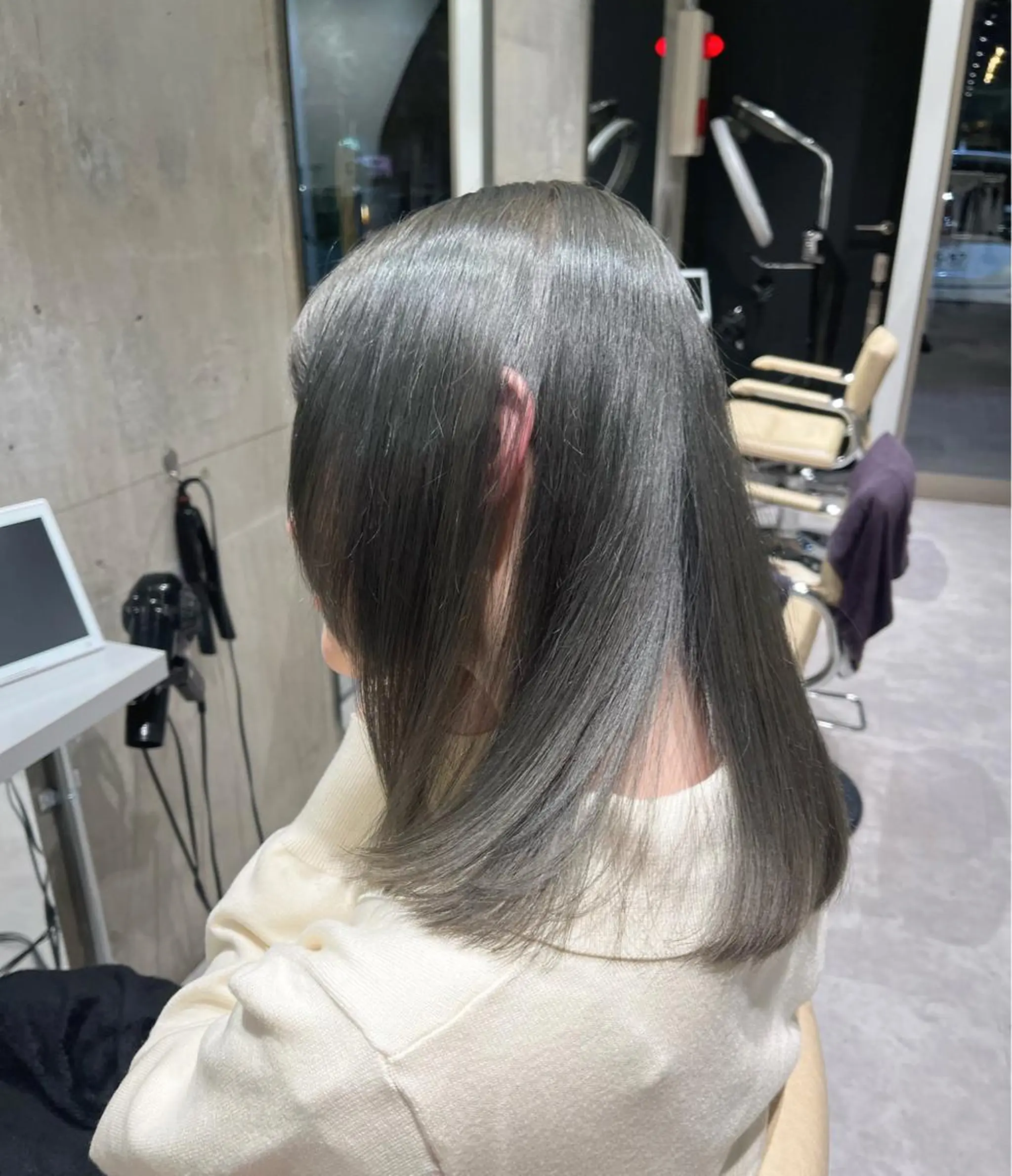 ミディアム トリートメント mina🪐立川駅/ 無料ショートカットのヘアスタイル