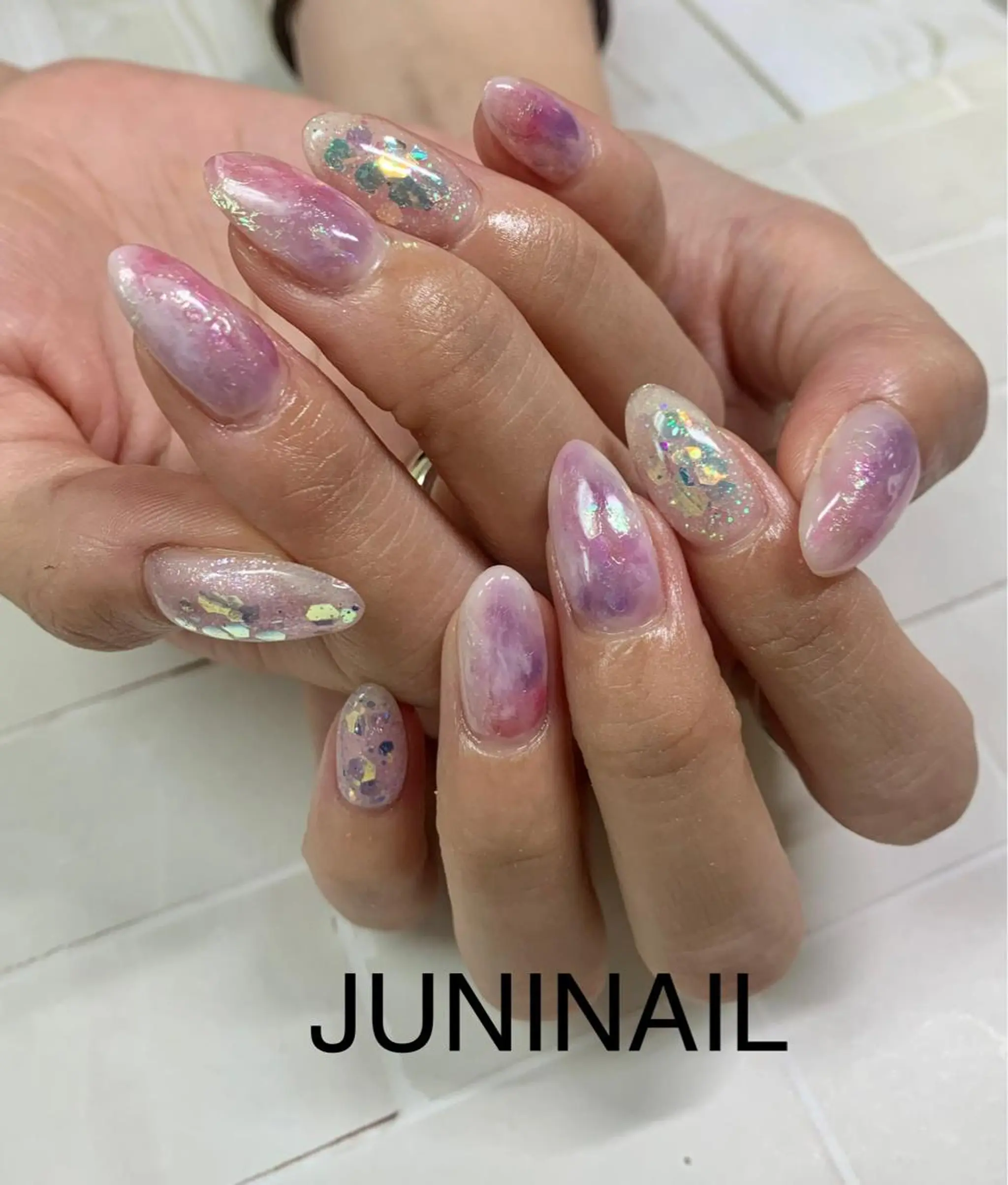 ネイル オーロラネイル クリアネイル フラッシュネイル フレンチネイル 氷ネイル・うるうるネイル ハンドネイル JuniNail 주니네일🇰🇷suのネイルデザイン