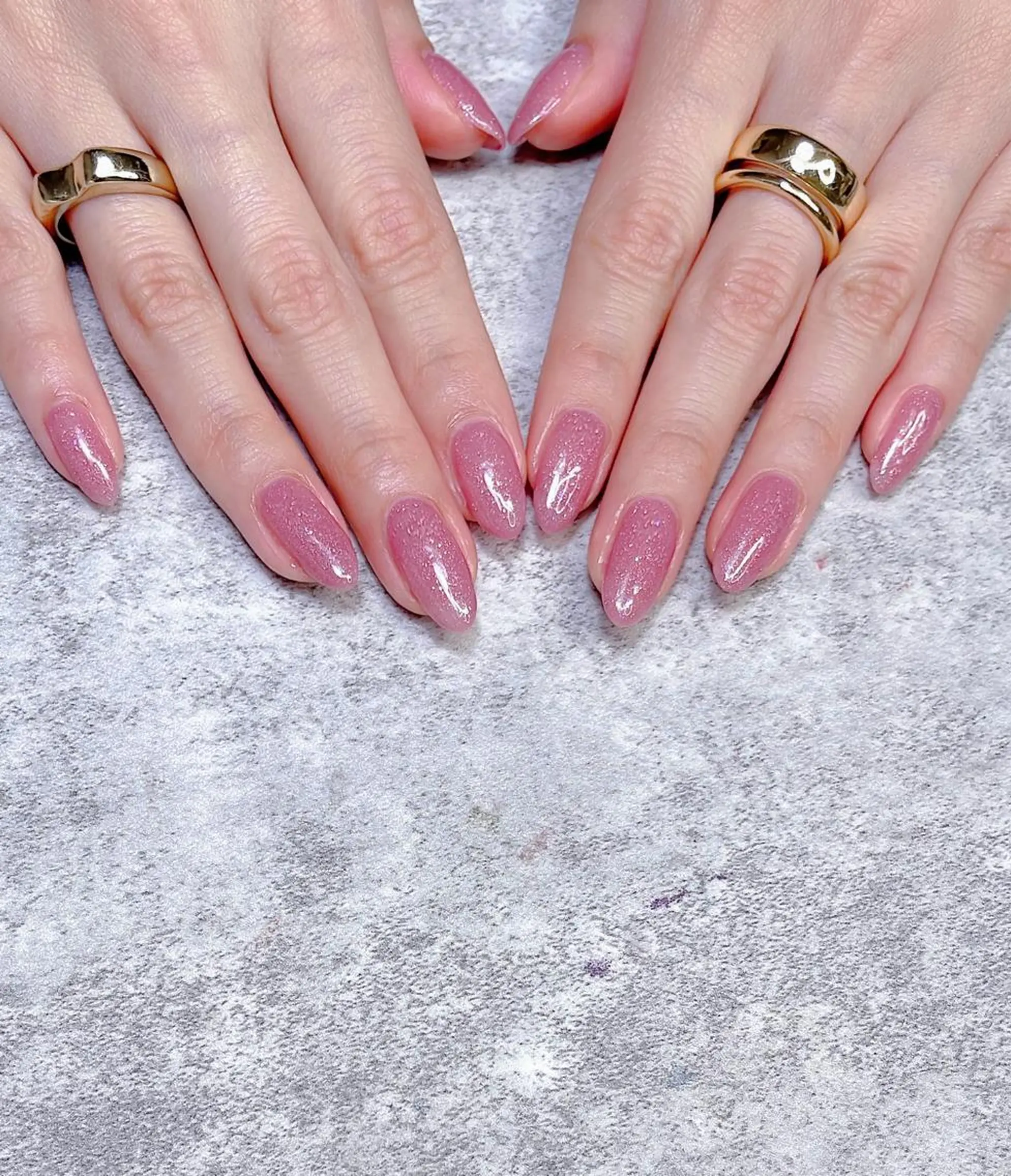 ミディアム めぐみのネイルサロン スタッフ練習のネイルデザイン