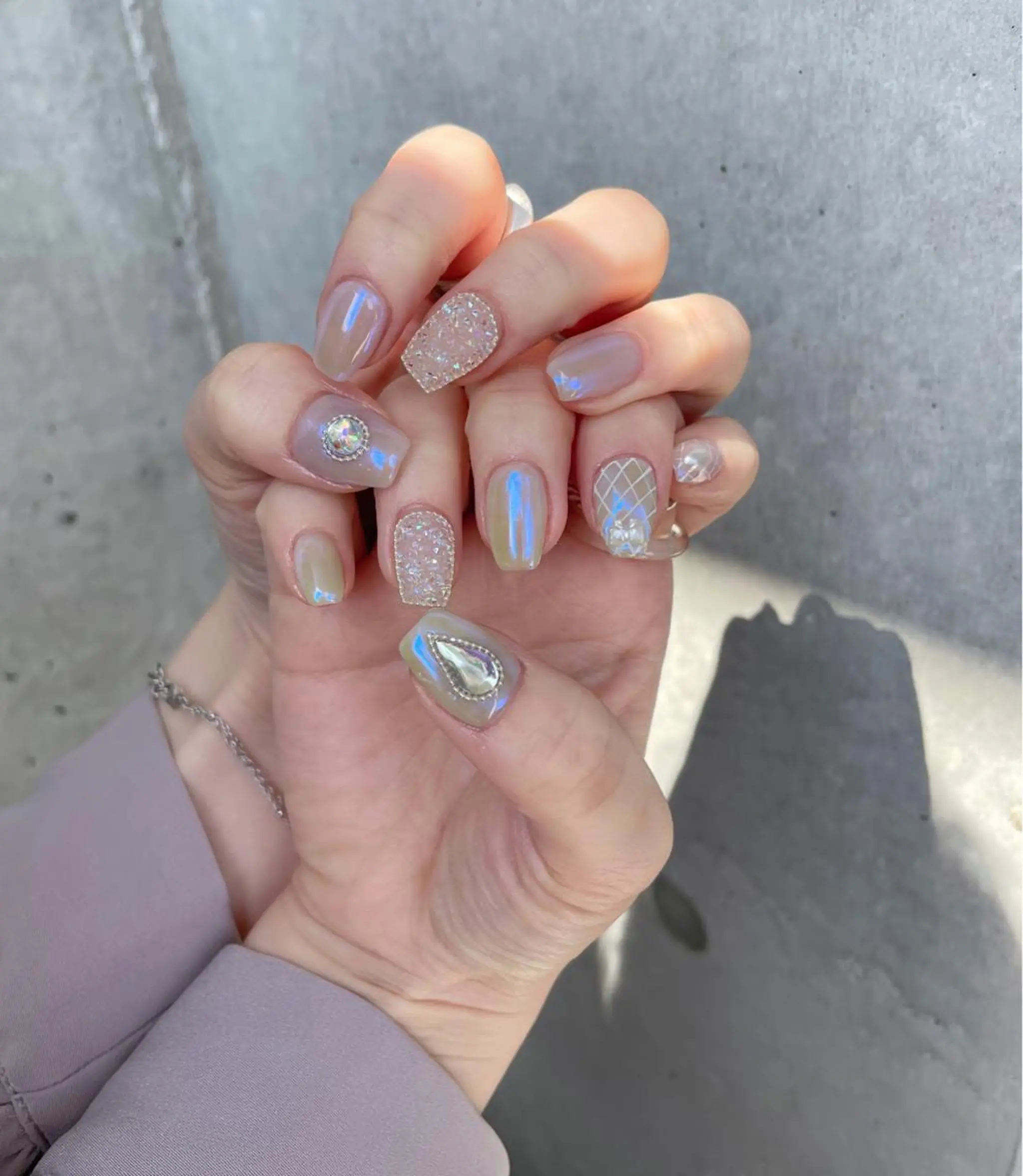 ネイル オーロラネイル jolune nailstudioのネイルデザイン