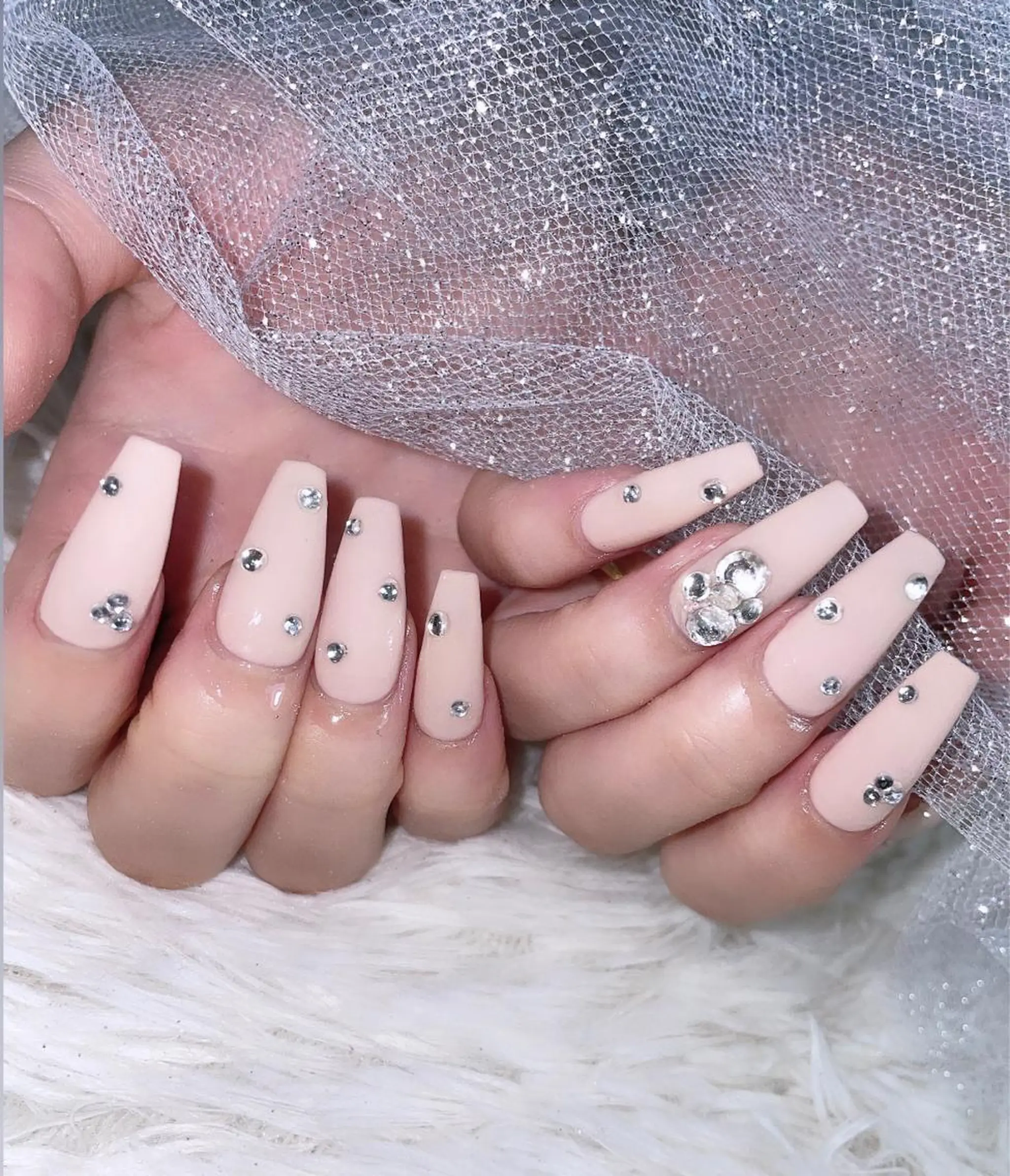 ネイル 高草木 桃香のネイルデザイン