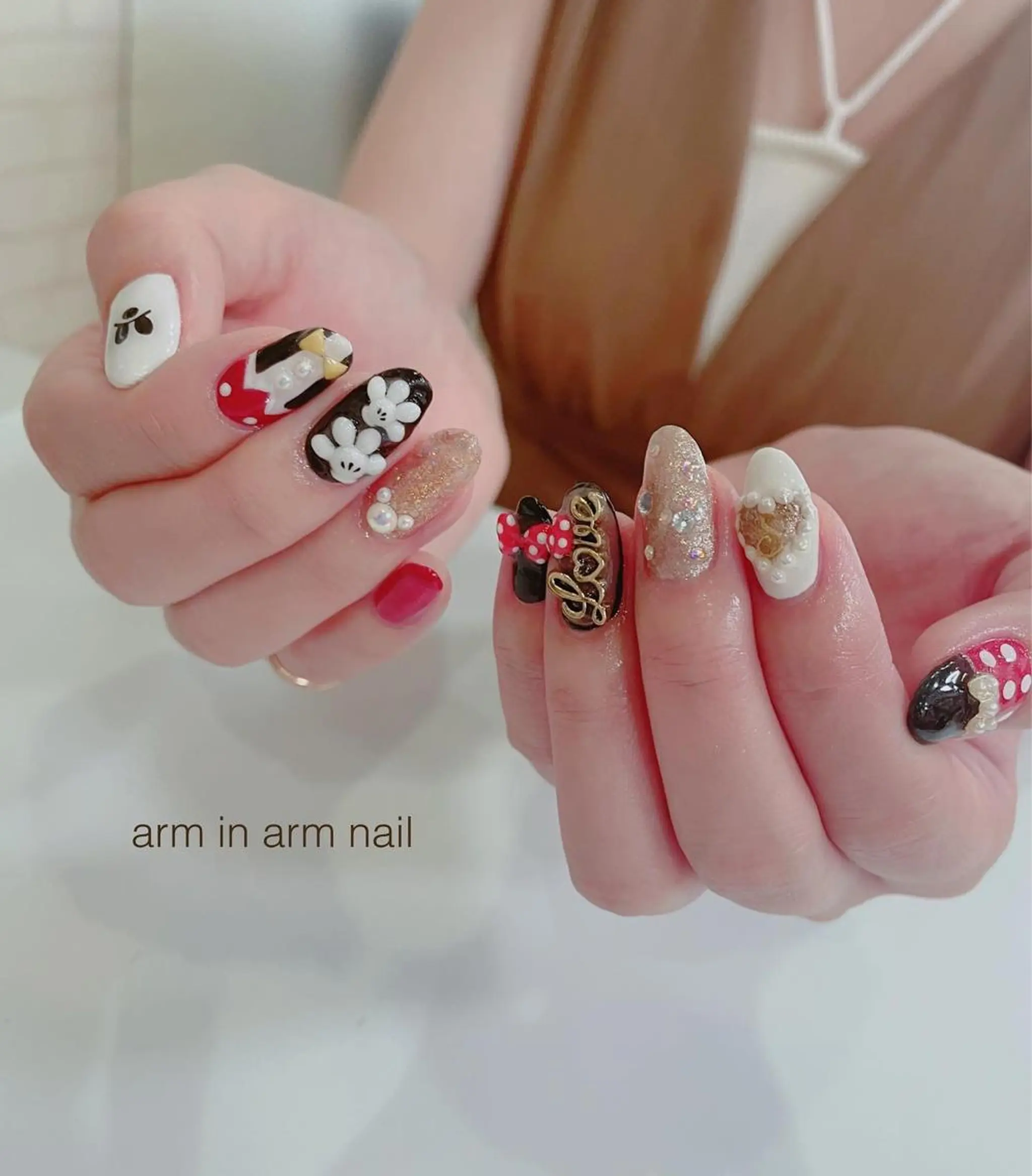 ネイル arm in arm ︎✿Yamamotoのマツエク・マツパデザイン