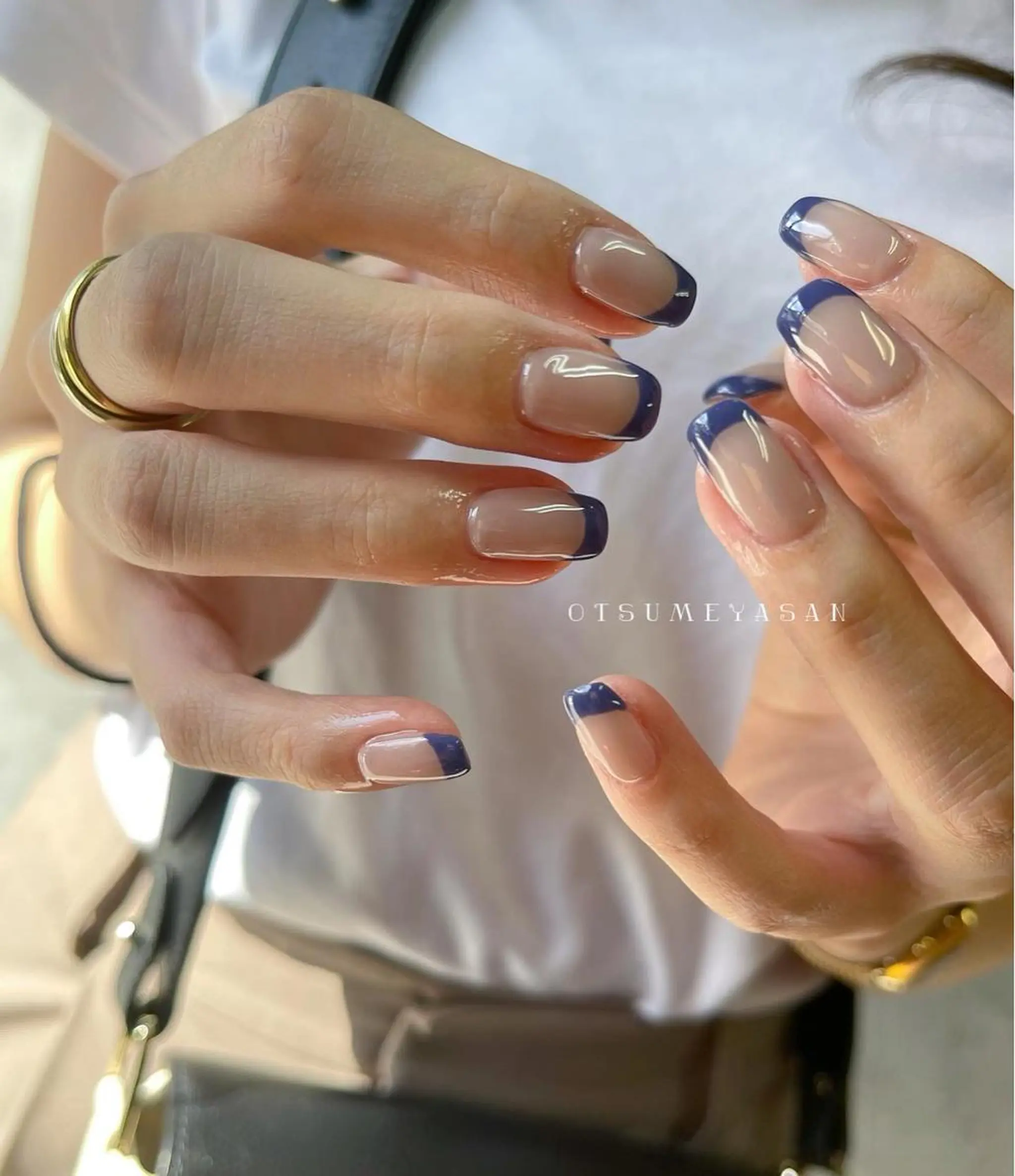ネイル オーロラネイル フレンチネイル ゴールド グラデーション 韓国ネイル わたなべ ちかのネイルデザイン