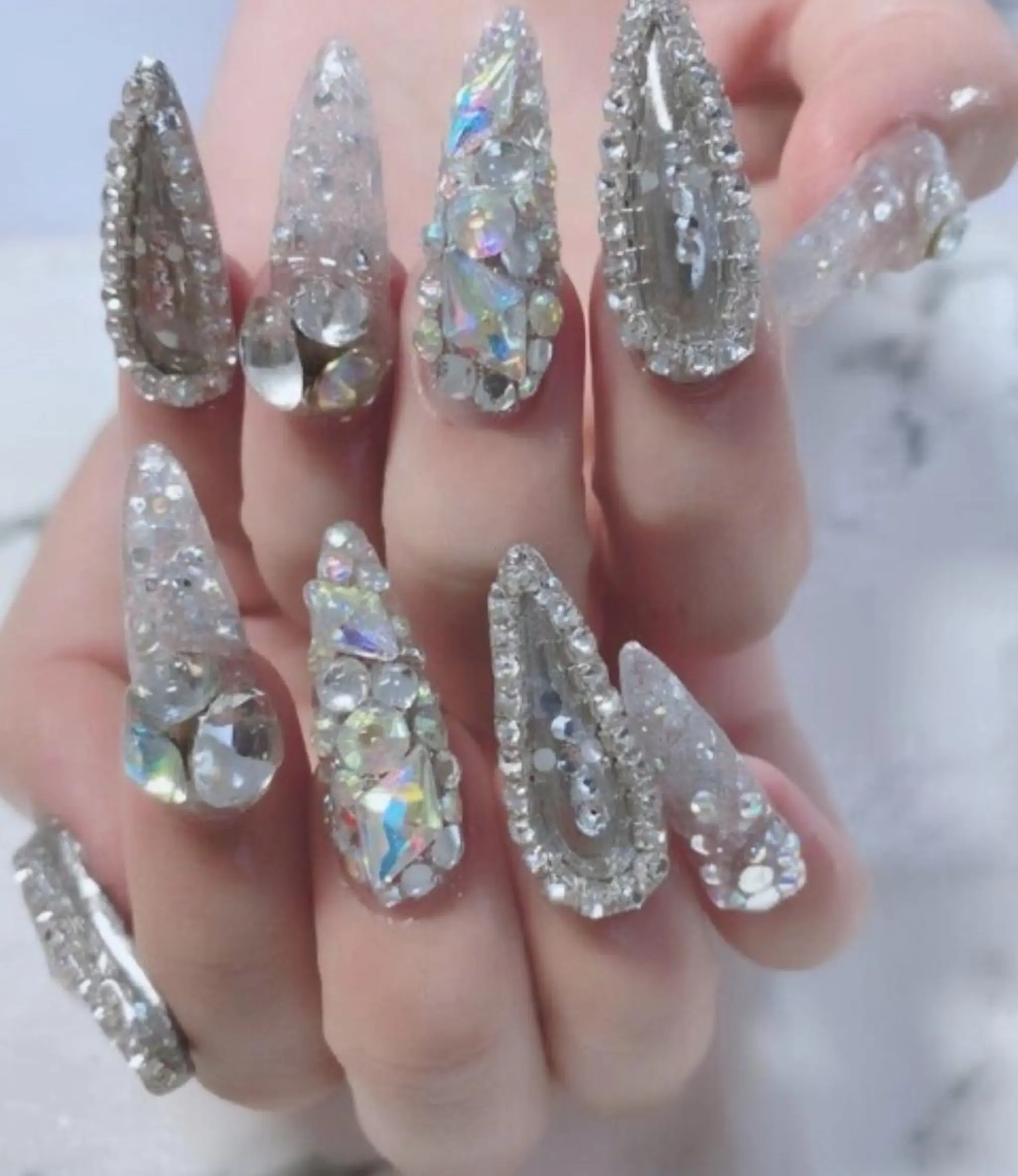 ネイル Nini Nail Salonのネイルデザイン
