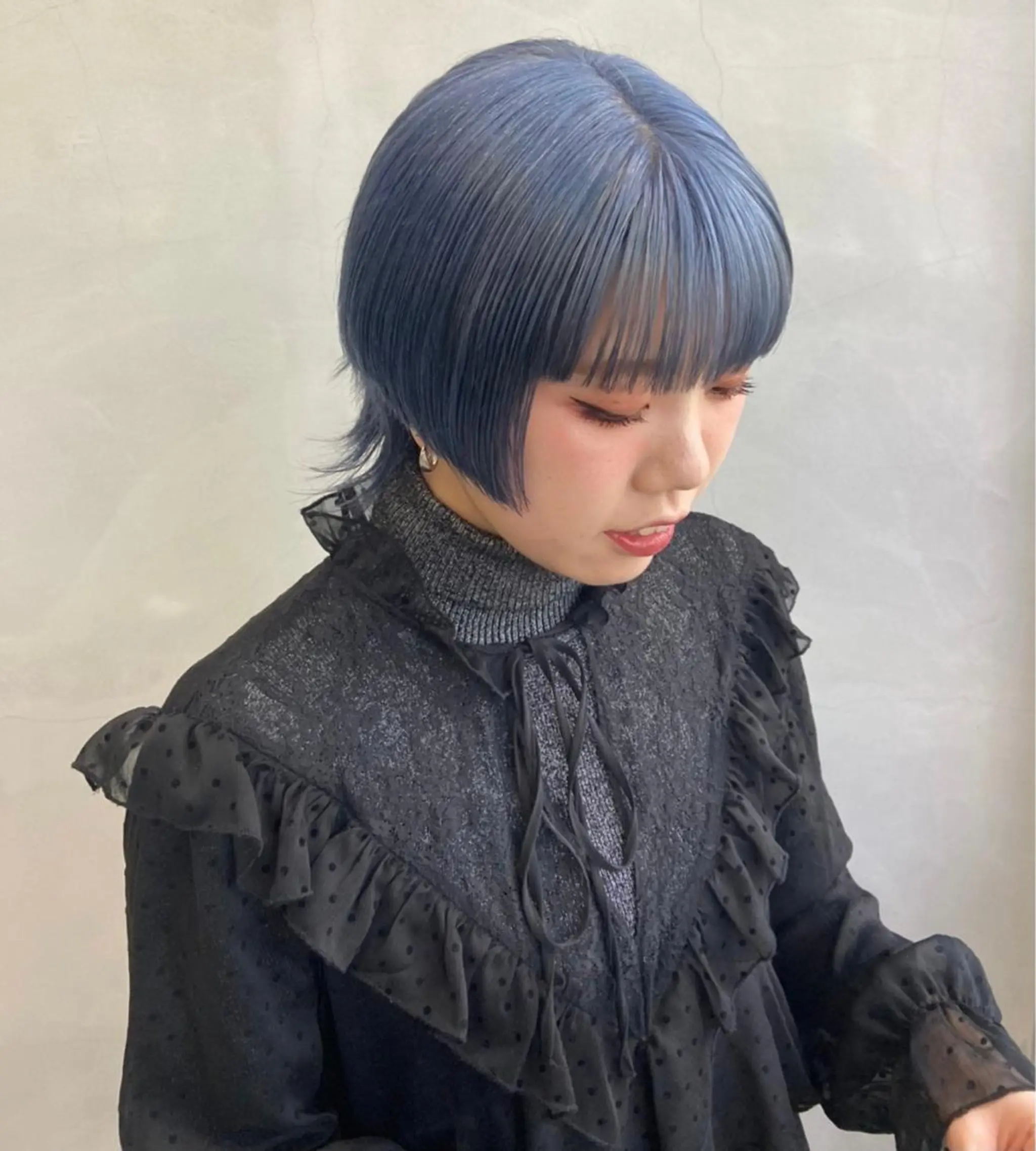 ミディアム カラー ヘアアレンジ ハイトーン/透け感 カラー🎀真香のヘアスタイル