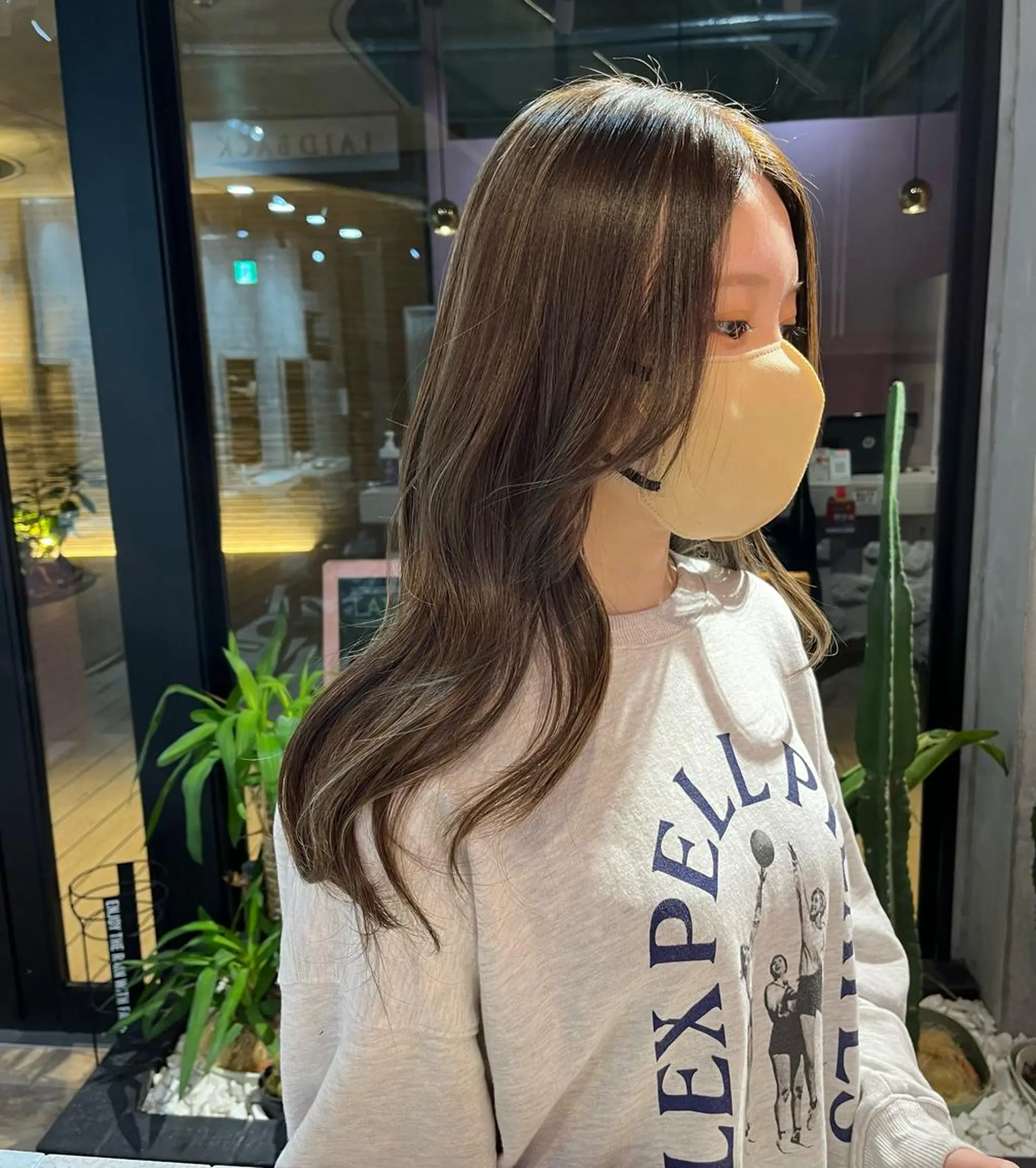 カラー 透明感カラー ハイライトカラー 艶感透明感カラー🤍 hinaのヘアスタイル