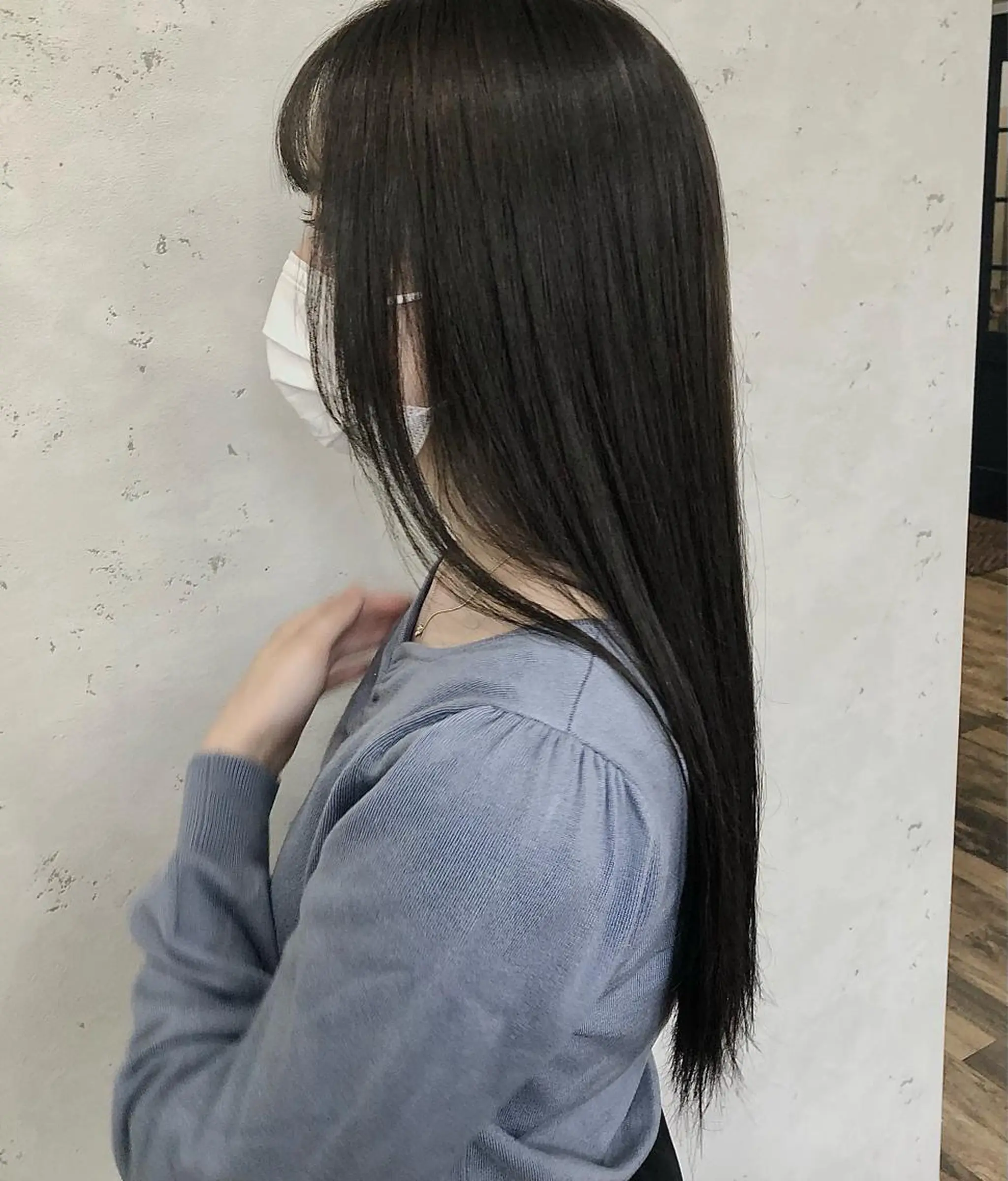 ロング カラー ヘアアレンジ ブリーチ ブルーカラー ブルーグレー ブルーグレージュ 透明感カラー ナチュラルカラー 錦糸町【三橋衿奈】のヘアスタイル