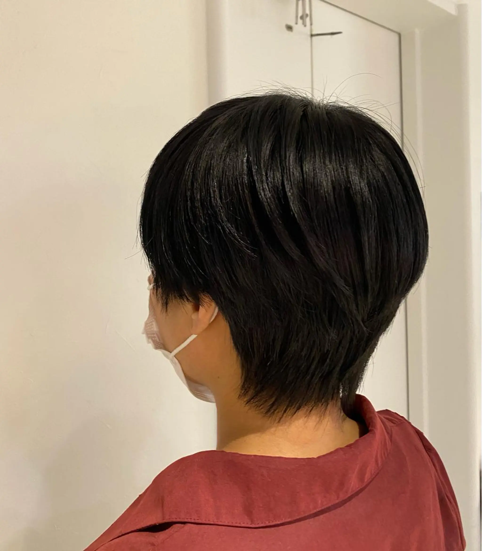 ショート emi natukiのヘアスタイル