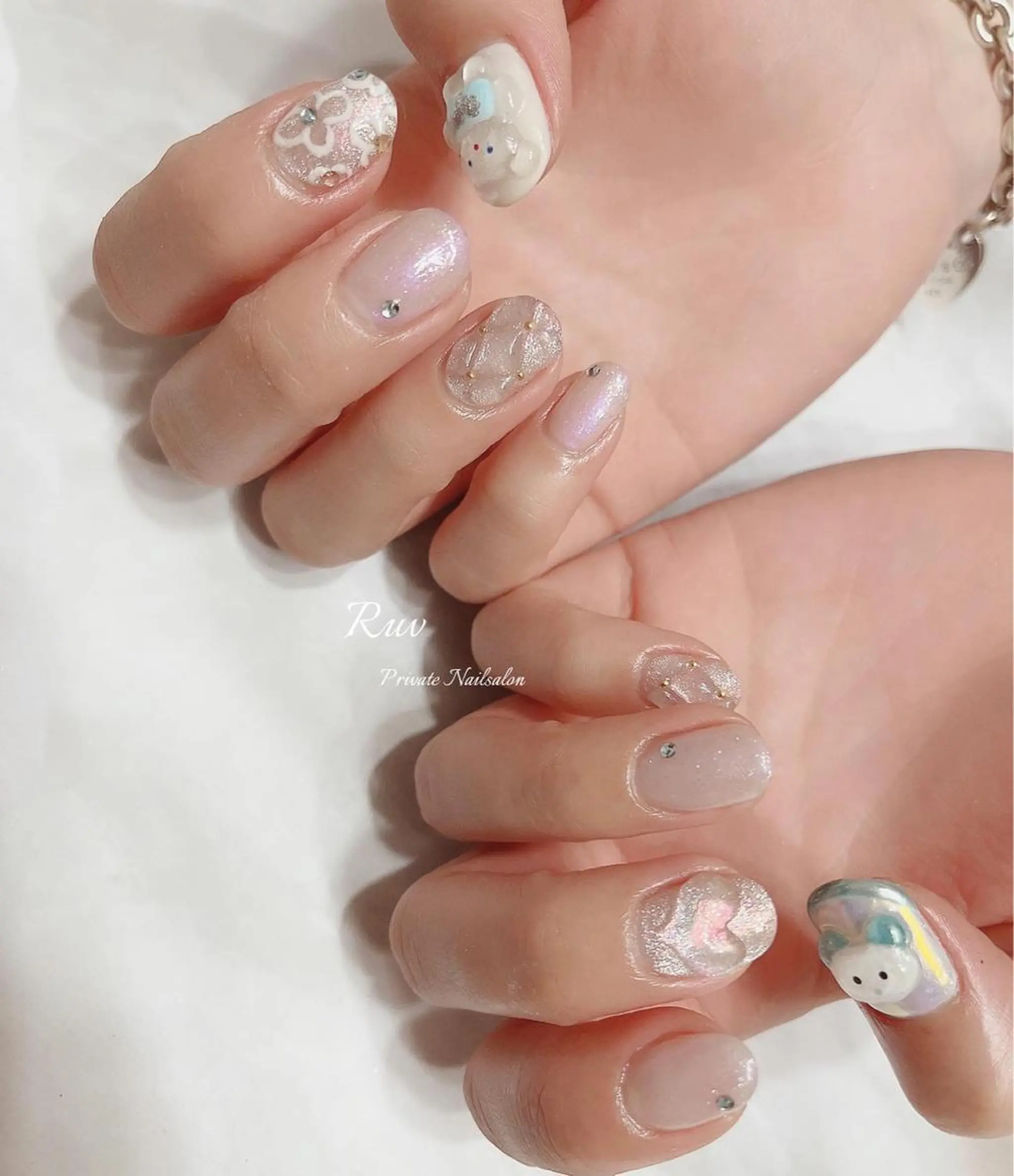 ネイル ハンドネイル プライベート ネイルサロン　ルヴのネイルデザイン