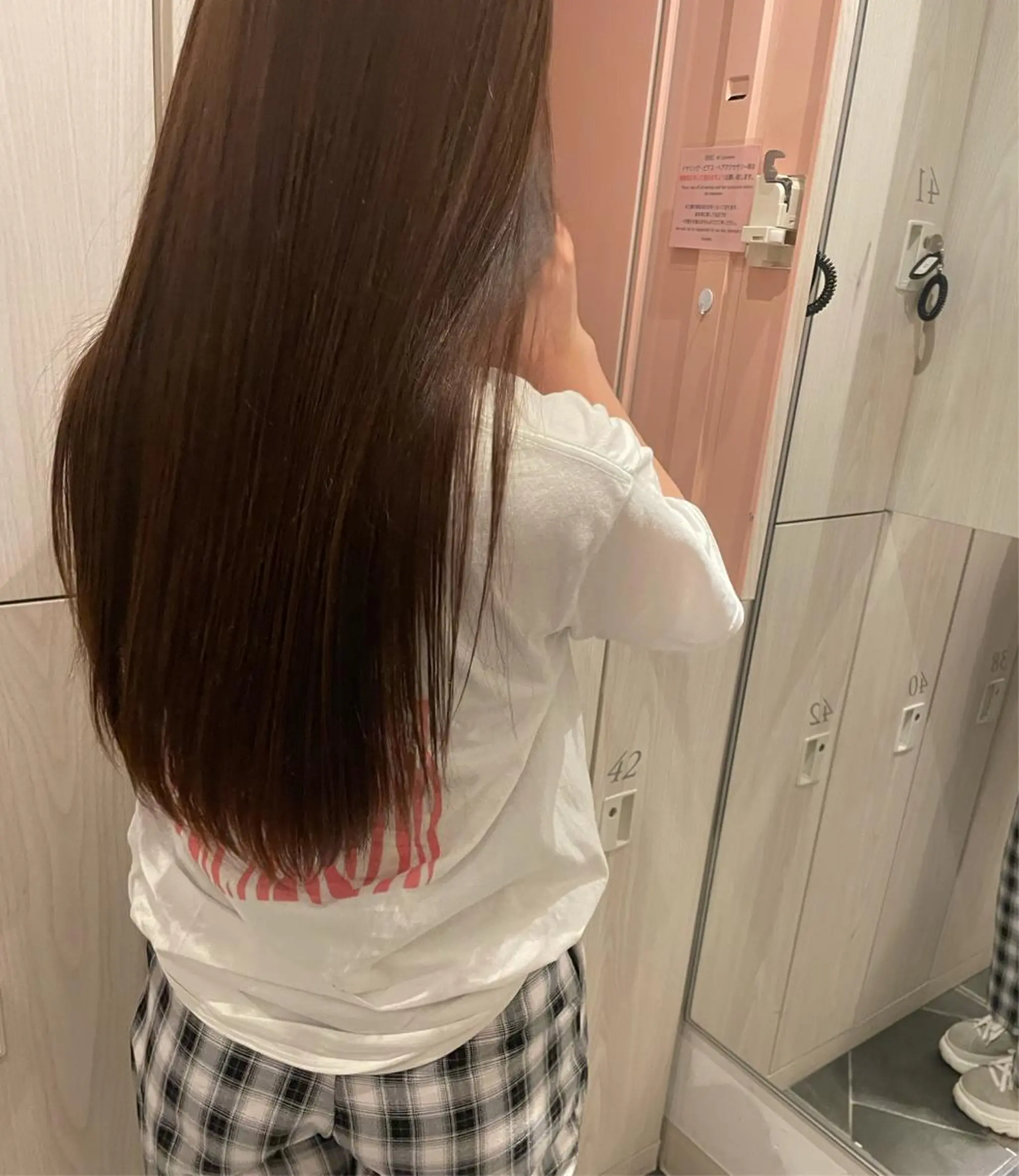 ロング カラー ベージュカラー トリートメント ハイトーンカラー/ ダブルカラー/EMIのヘアスタイル