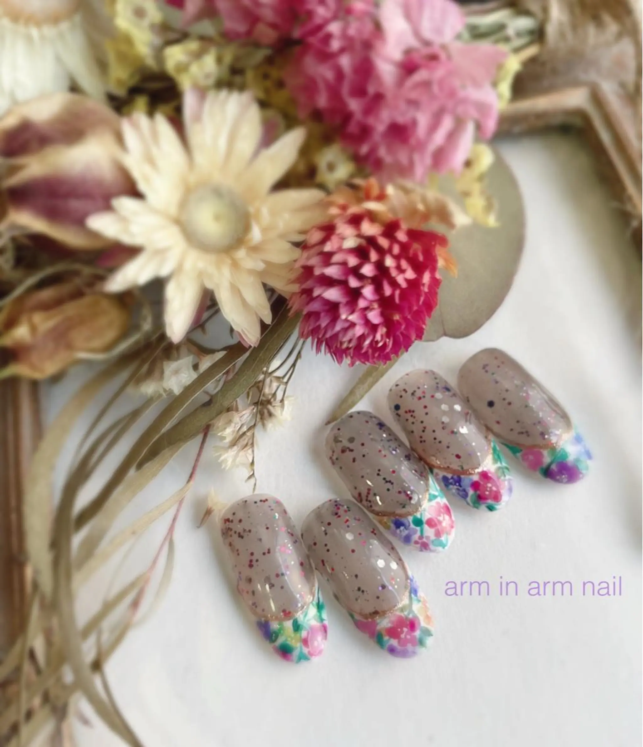 ネイル arm in arm ︎✿Yamamotoのマツエク・マツパデザイン