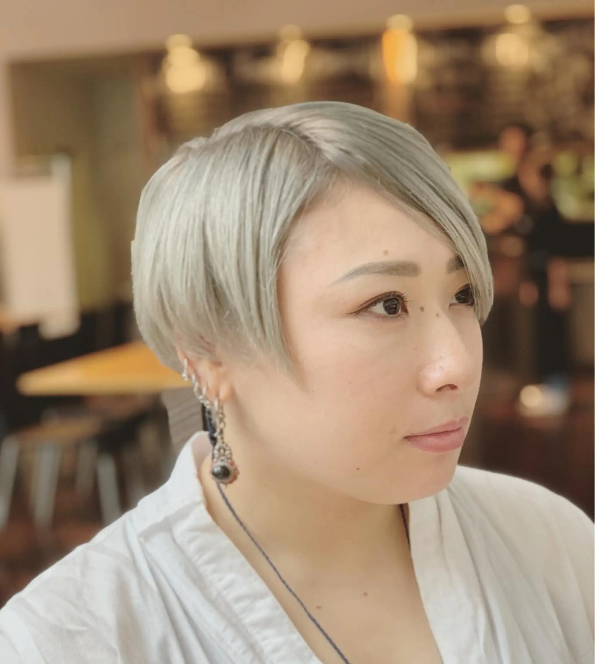 ショート カラー ブリーチ グラデーションカラー イルミナカラー カット ヘアカラー トリートメント BRAIDS💎愛子 大人ハイライト💎のヘアスタイル