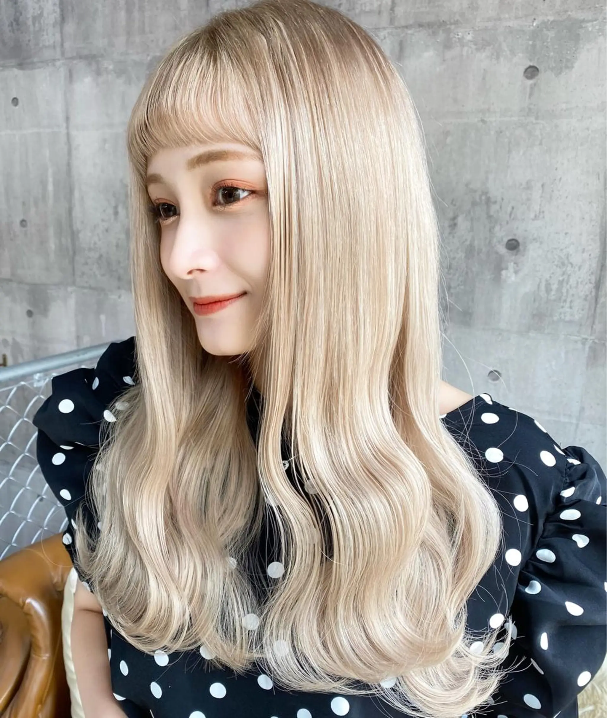 ロング シールエクステ イエローカラー エクステ 韓国風ヘア ロング エクステ SHURI❤️‍🔥 中/韓mix ♡のヘアスタイル