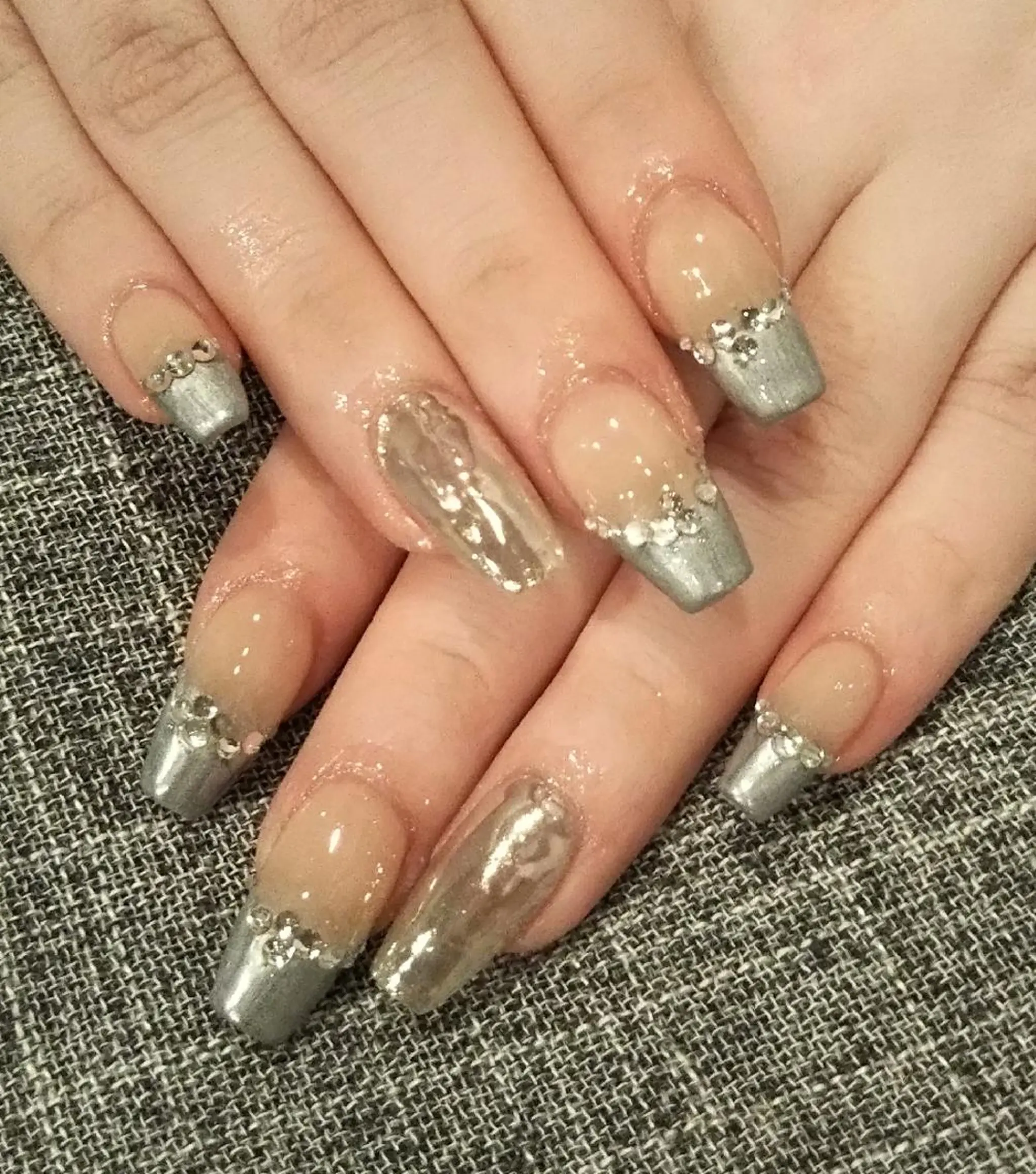 ネイル フレンチネイル キラキラネイル ハンドネイル private salon mieのネイルデザイン