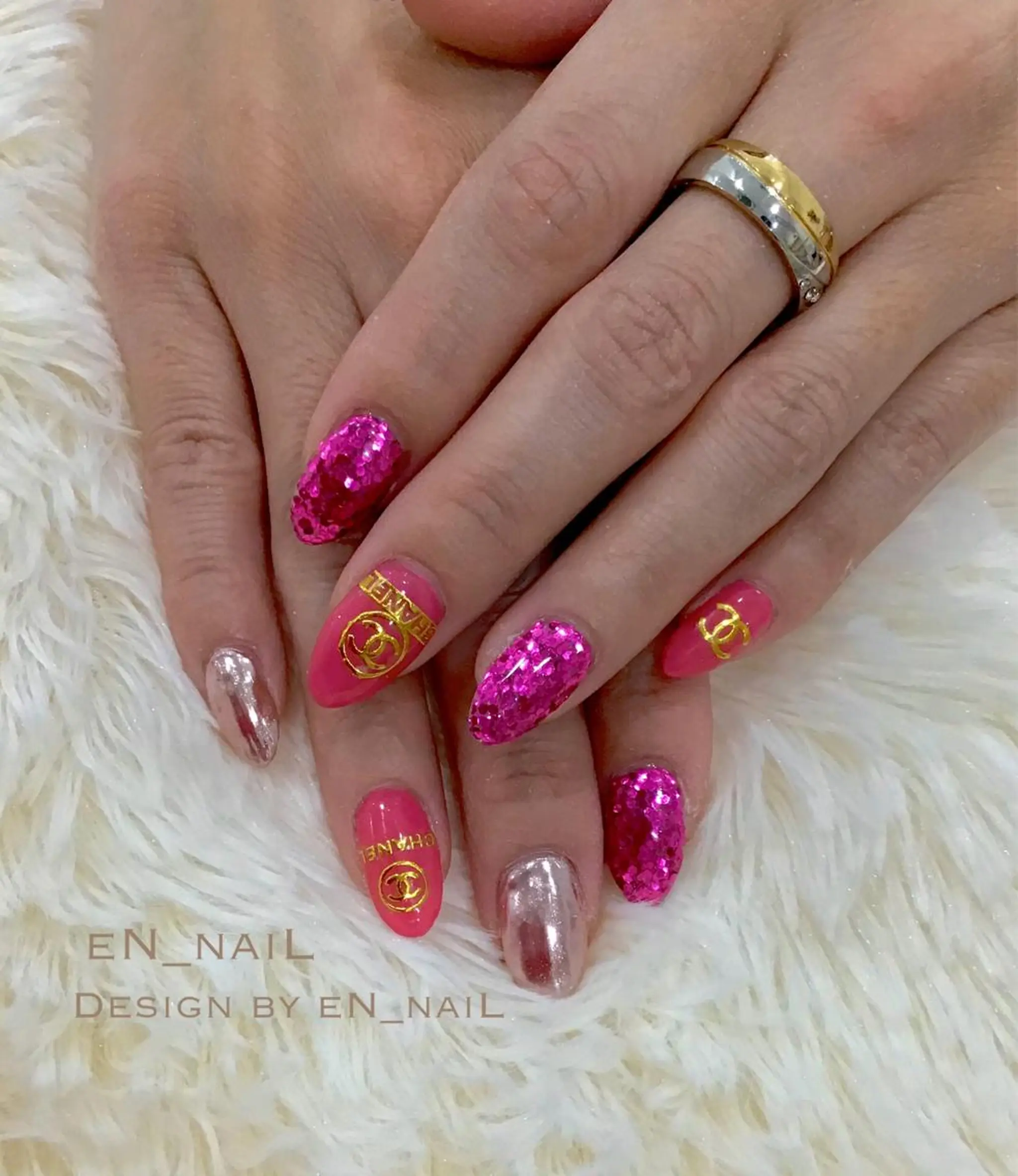 ネイル EN_NAIL 野中本店Ayakaのネイルデザイン