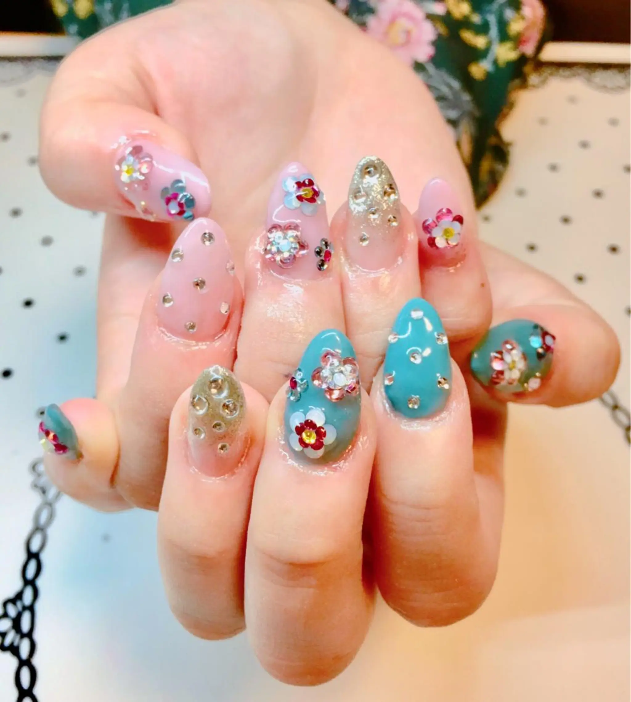 ネイル nailist cocoのネイルデザイン