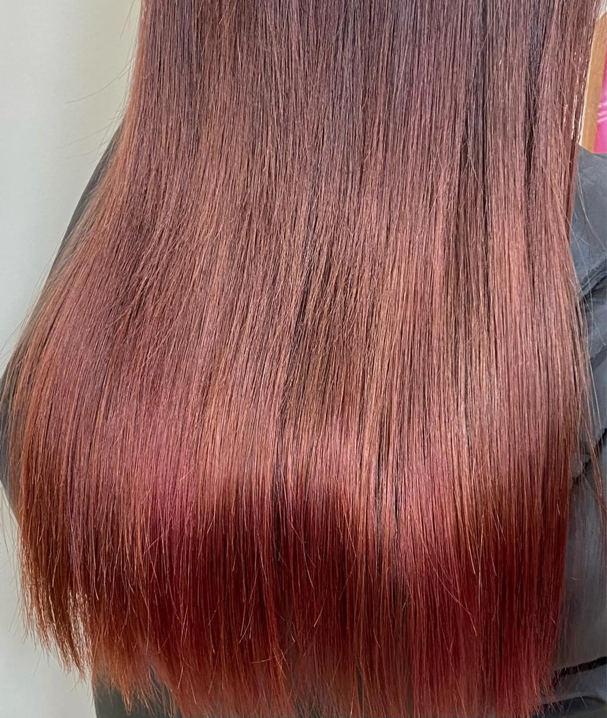 カラー SALOWIN栄 高須大貴のヘアスタイル