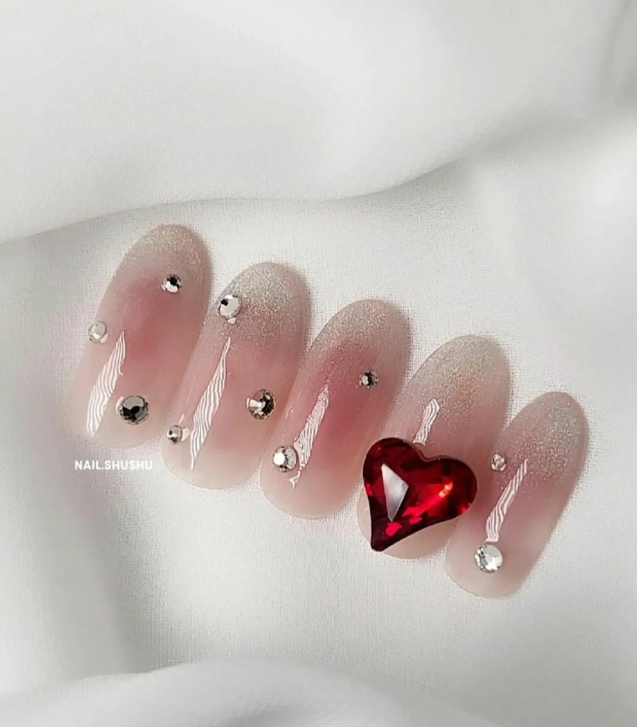 ネイル 持ち込み ニュアンスネイル ワンカラーネイル シンプルネイル 春ネイル 3dパーツ/流行り 👧shushu❤️のネイルデザイン