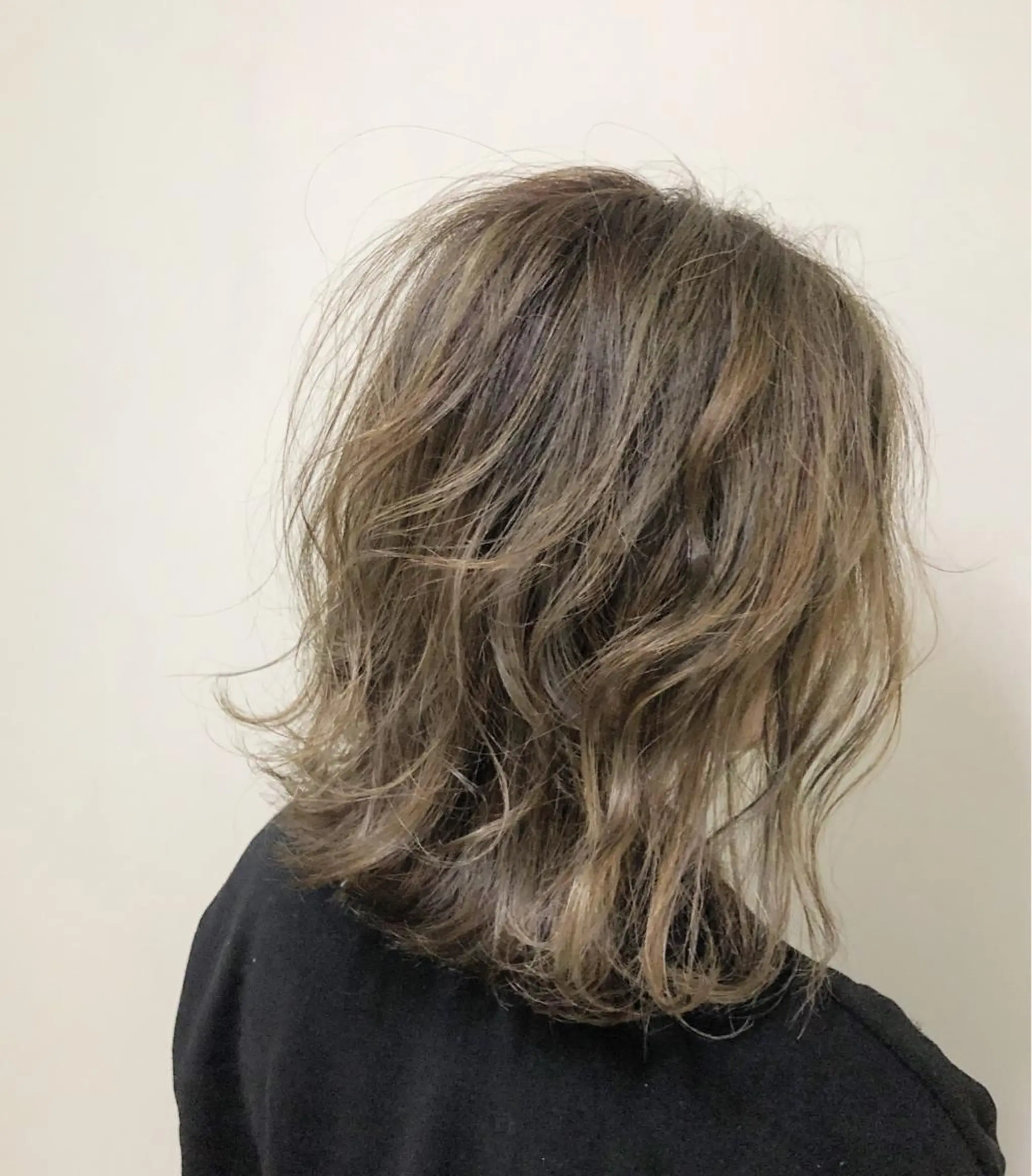 ミディアム カラー ヘアアレンジ ネイル マツエク・マツパ イルミナカラー 綺麗な髪質にしたい方 限定🌈清水　祥のヘアスタイル