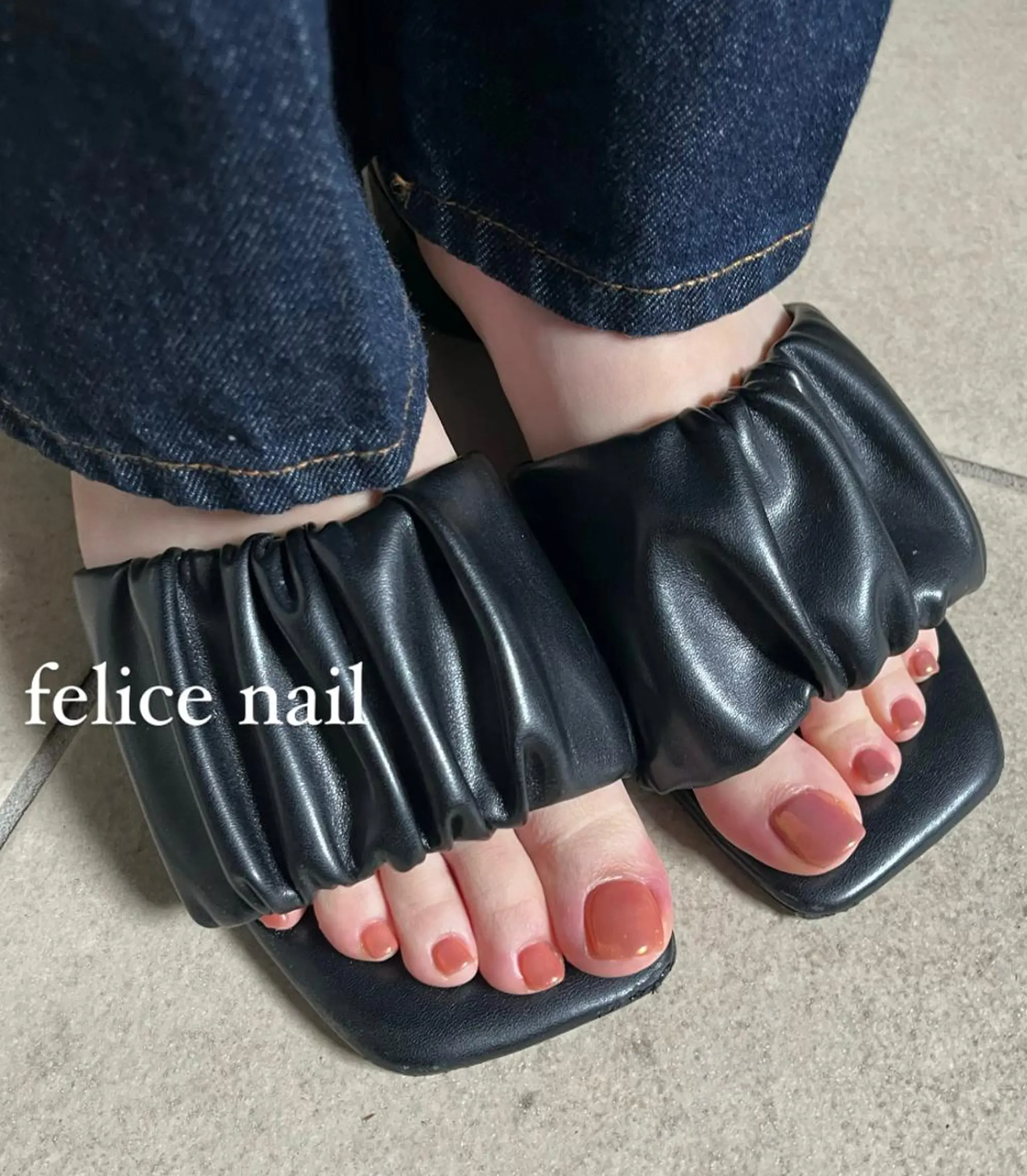 ネイル オーロラネイル フットネイル ニュアンスネイル 夏ネイル felice nailのネイルデザイン