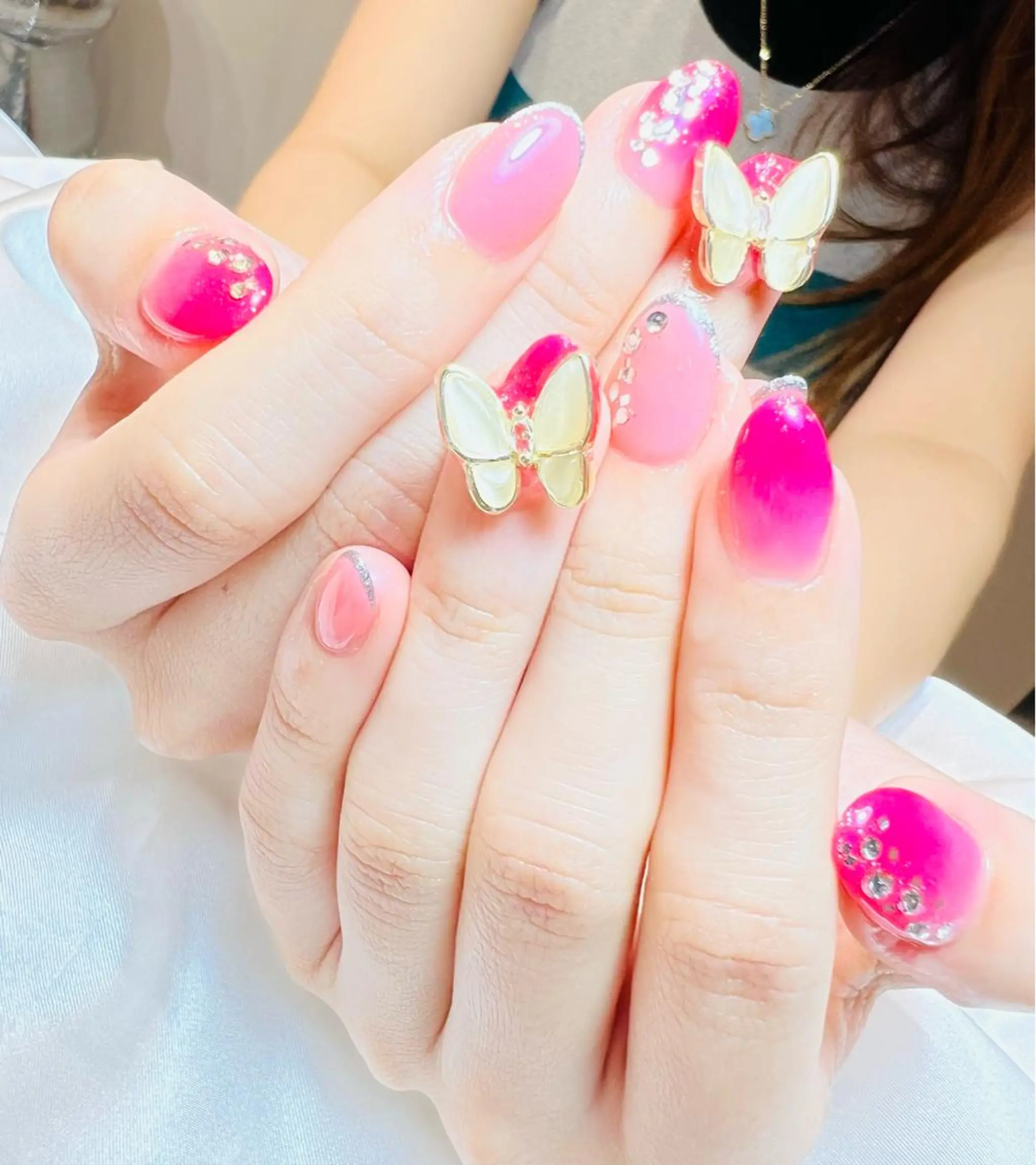ネイル 持ち込み ピンク ハンドネイル bijou nails　蓮のネイルデザイン
