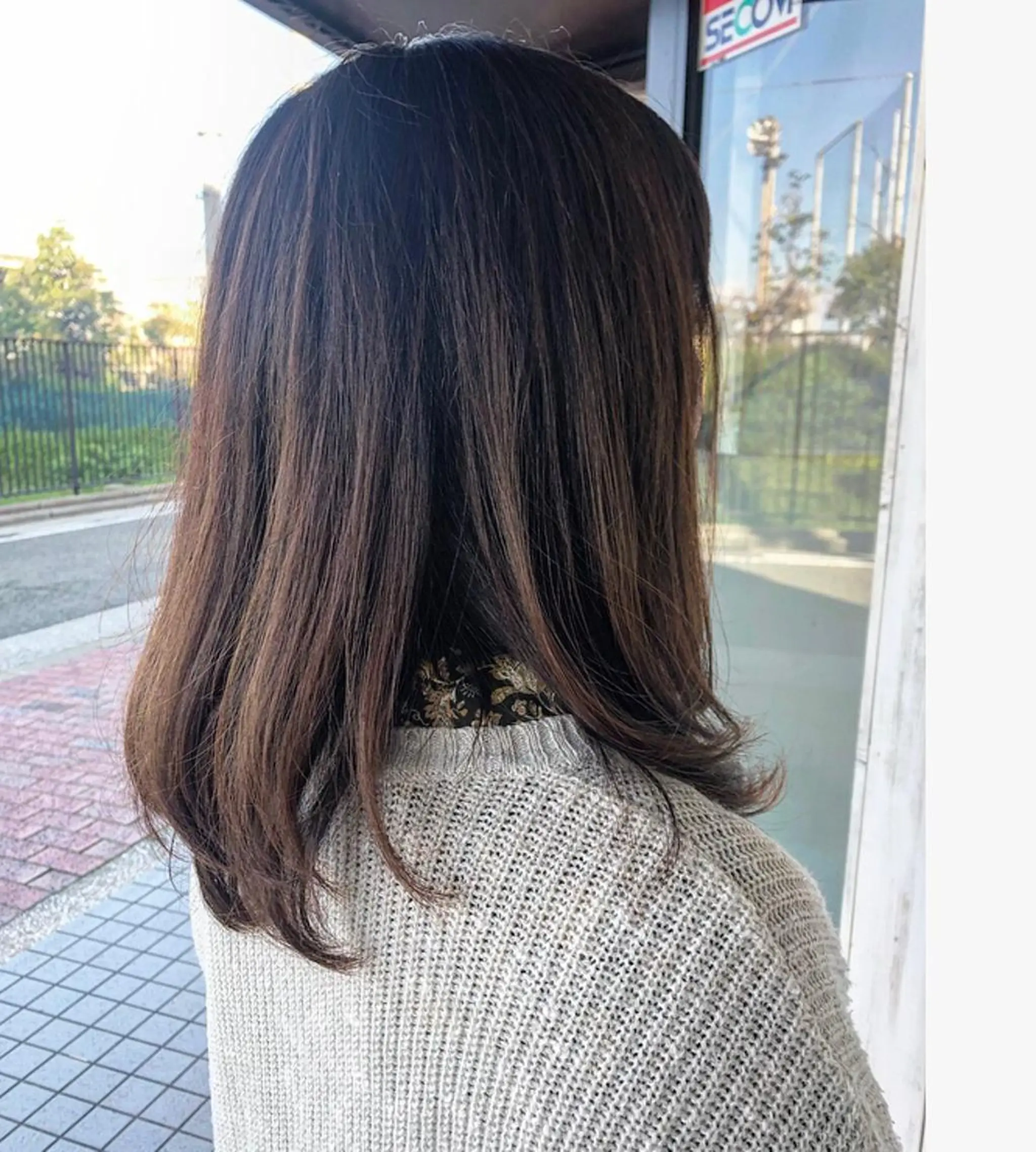 ミディアム MOLLA 浅香山店所属・谷口ゆめ/縮毛矯正/ 大人女子/眉ワックスのヘアスタイル