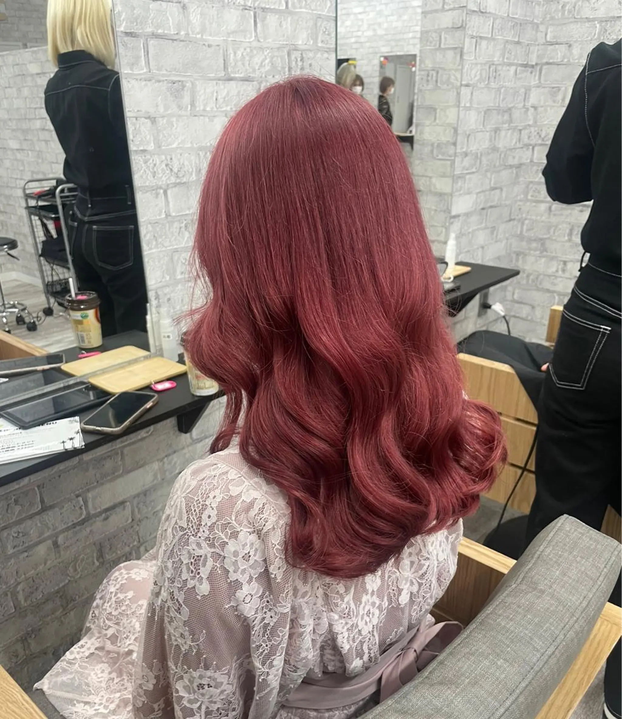 ロング カラー ヘアカラー トリートメント ハイトーン特化🎀 LEONのヘアスタイル