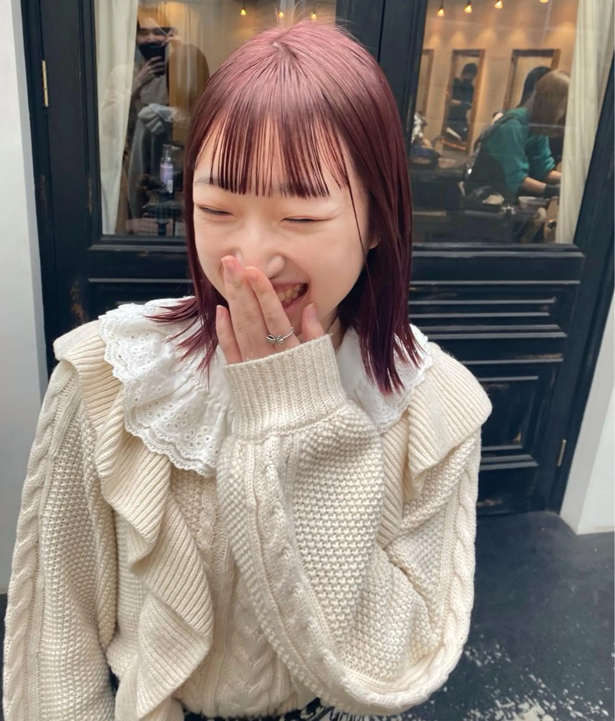 ミディアム カラー ブリーチ ピンクカラー ボブ tonari 梅田、中崎町のヘアスタイル