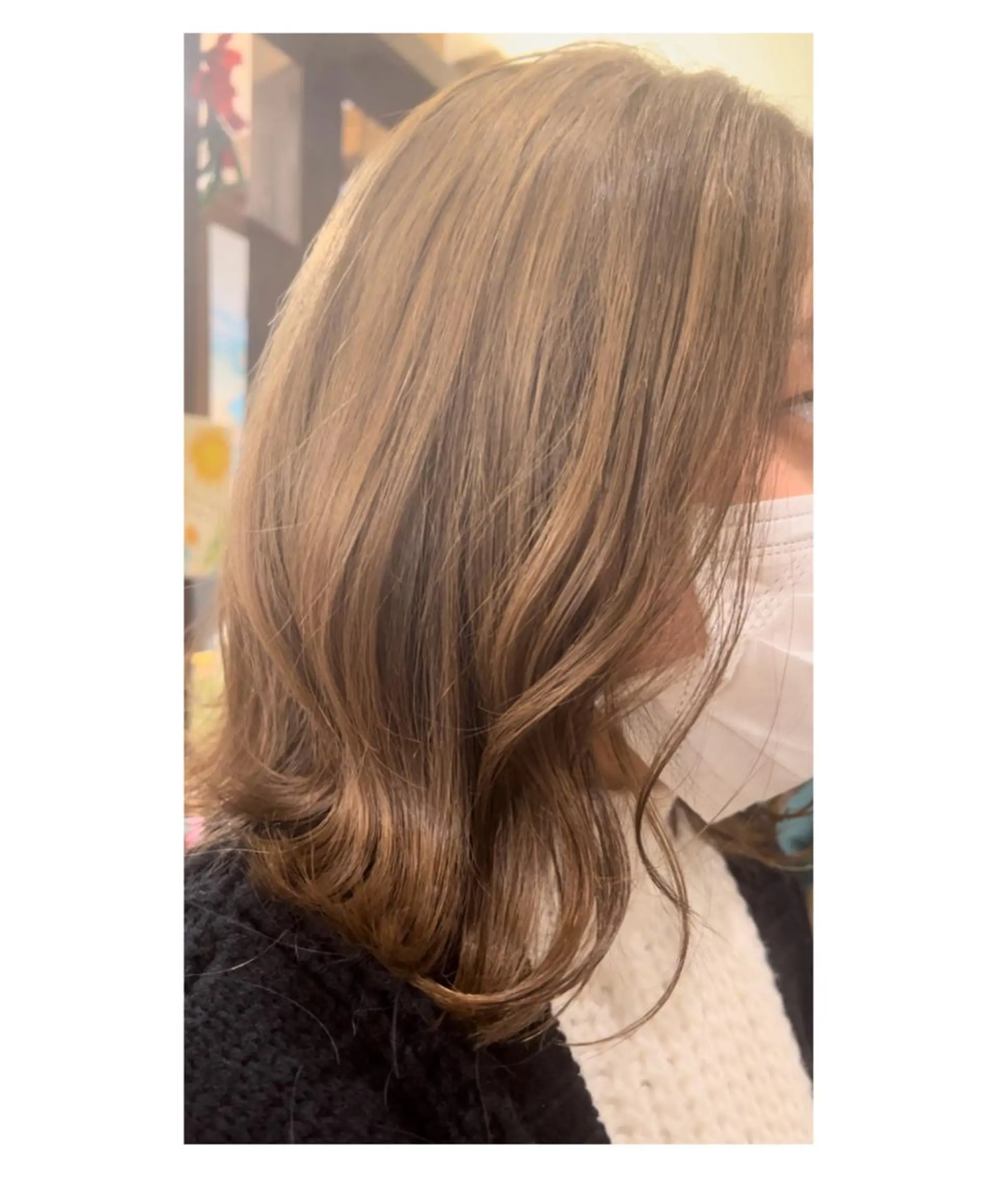 セミロング ヘアカラー トリートメント ハイトーン/ ダブルカラー/透明感のヘアスタイル