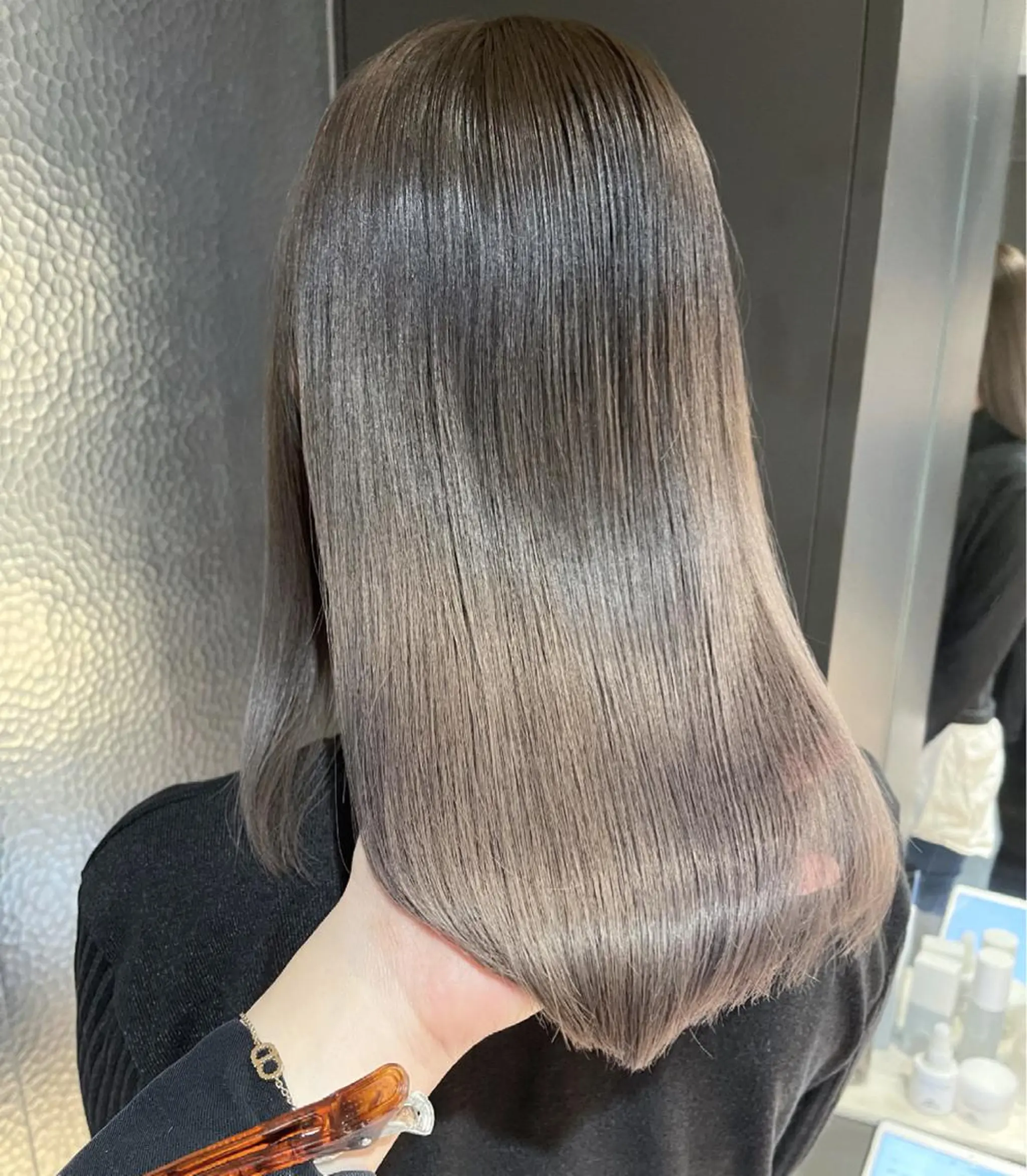 カラー Vale YUSUKEのヘアスタイル