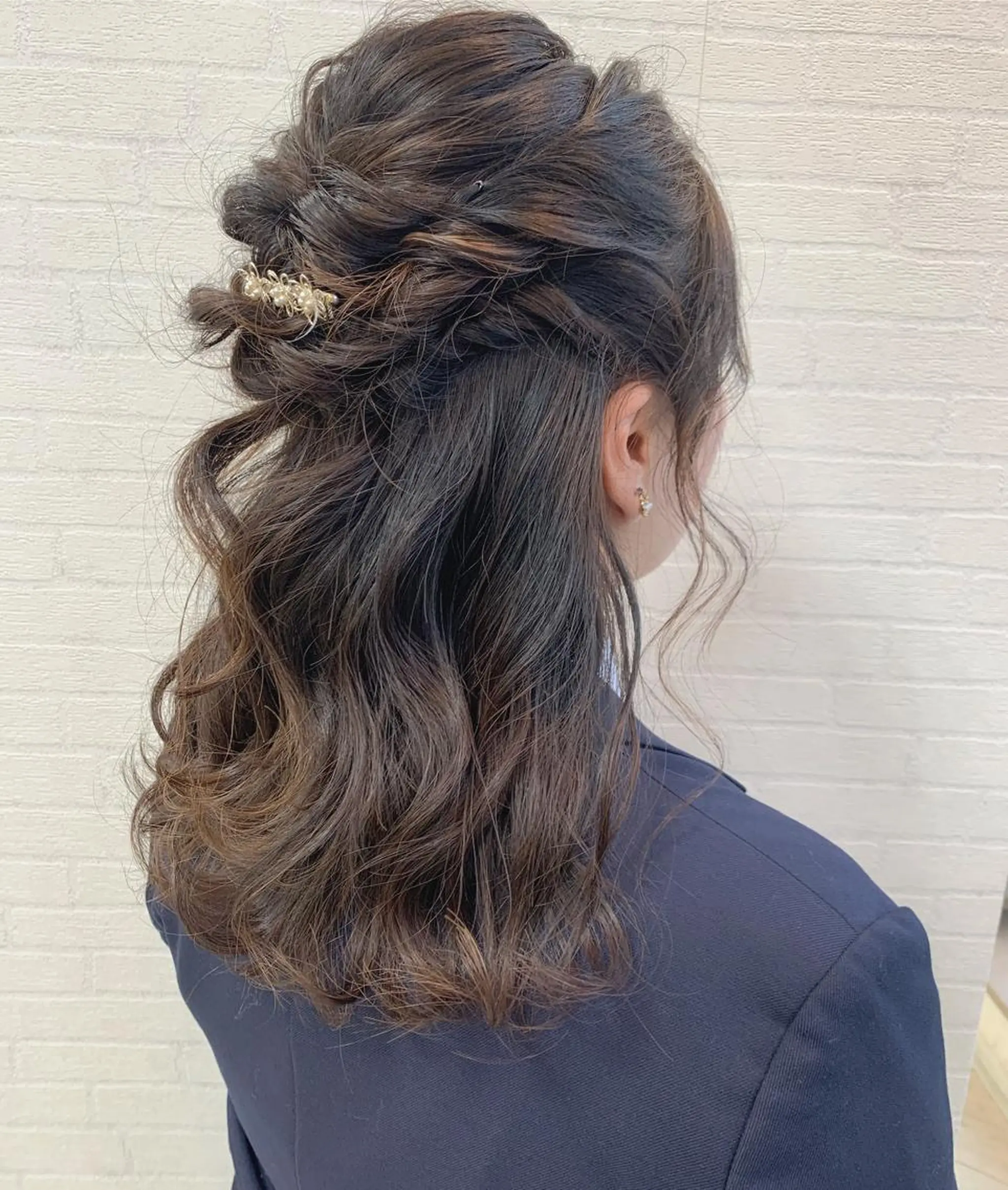 セミロング ヘアアレンジ 立川 奈那子のヘアスタイル