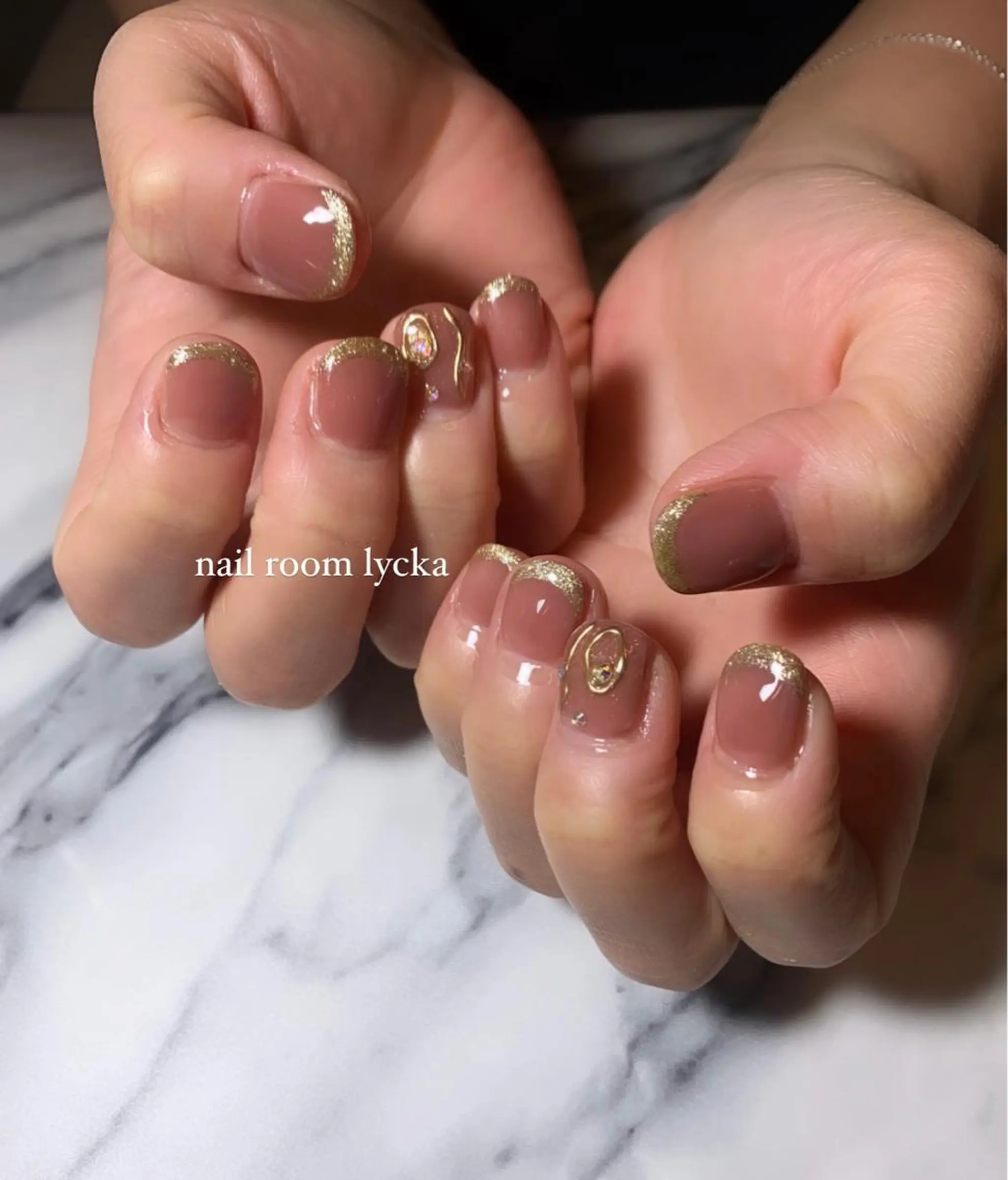 ネイル ﾈｲﾙﾙｰﾑﾘｯｶ 𝐦𝐚𝐲𝐮のネイルデザイン