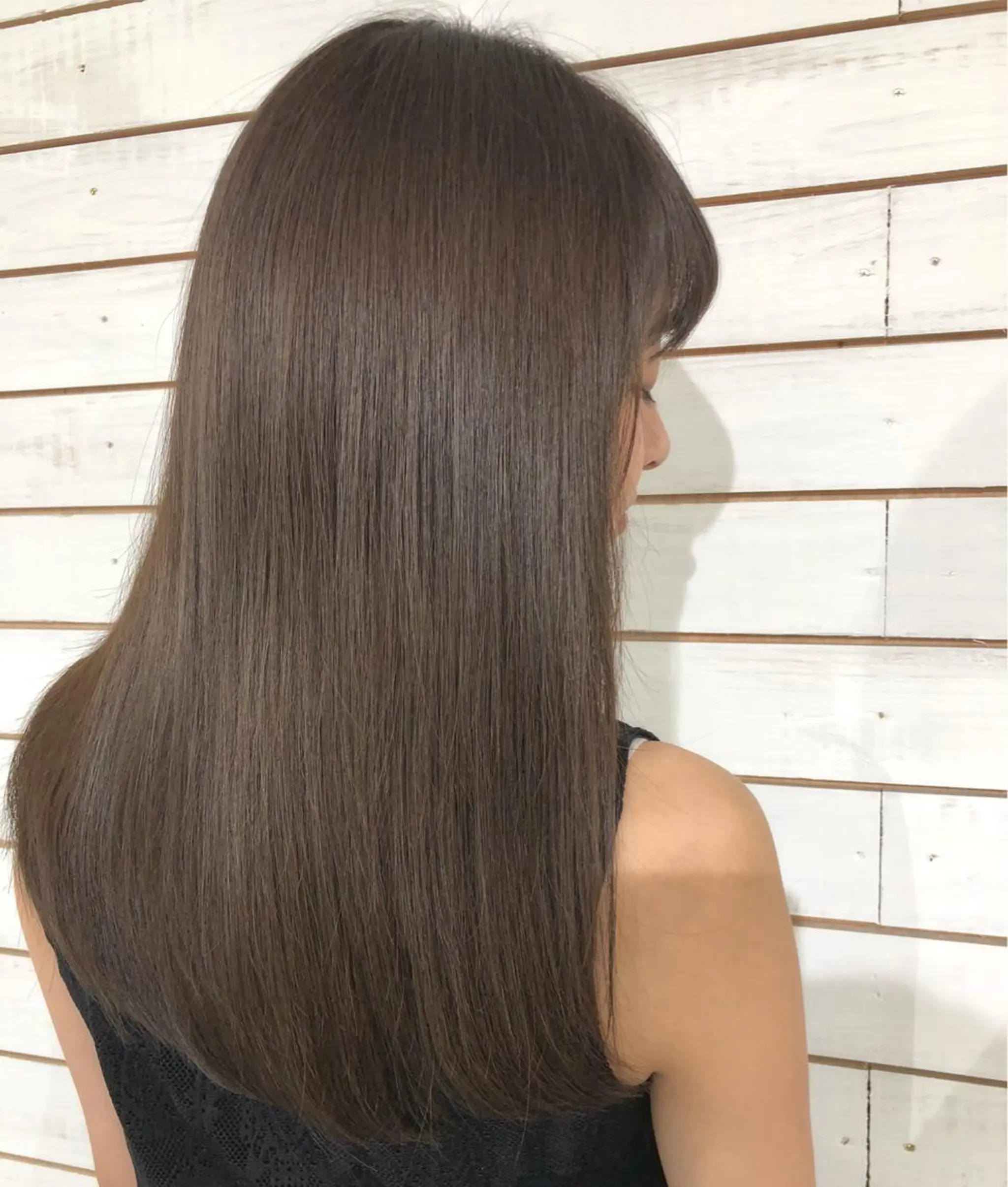 セミロング カラー ヘアアレンジ トリートメント 🦋美髪／エクステ 🦋アベイクミのヘアスタイル