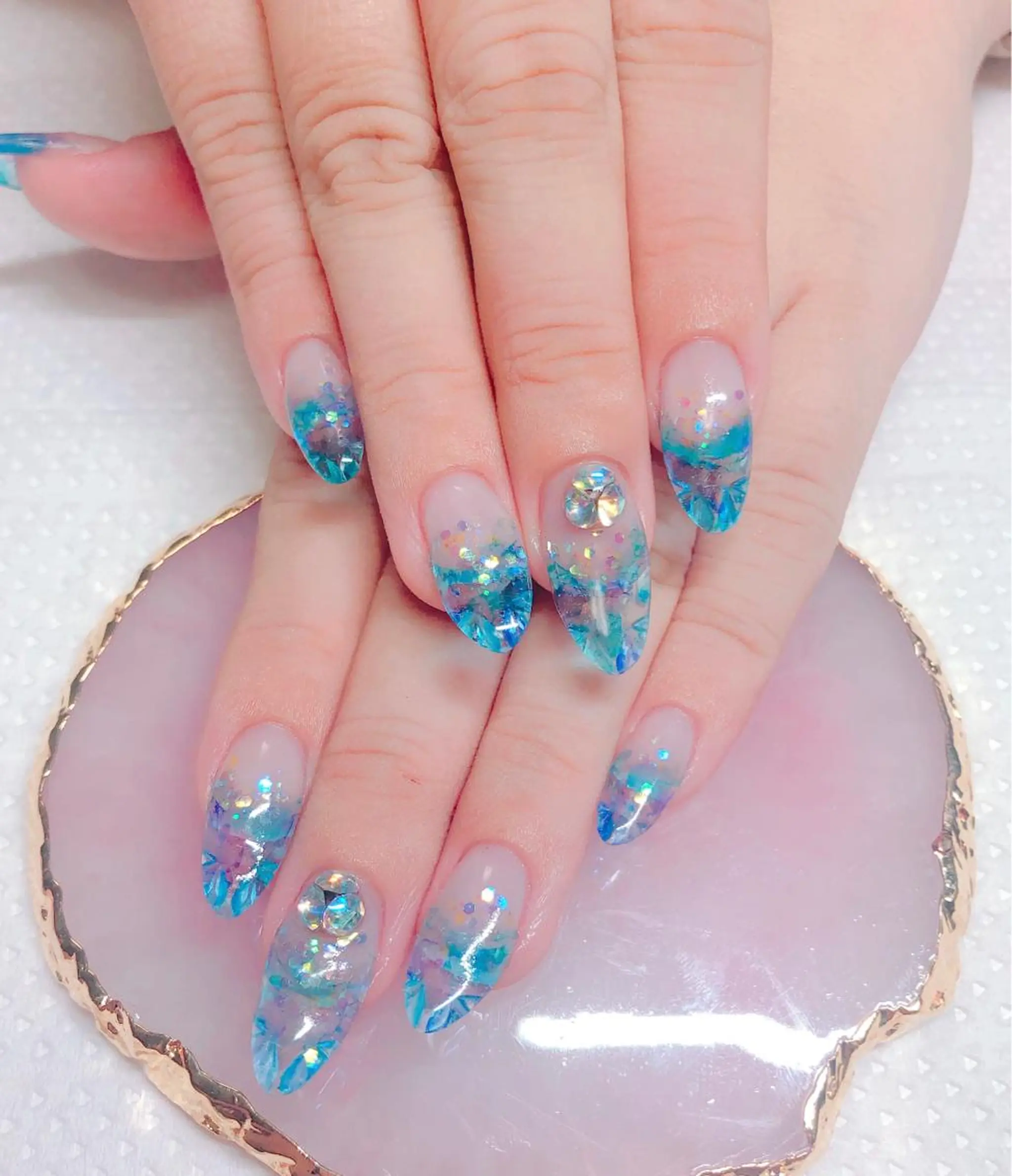 ネイル ネイルチップ CROWN プライベートサロンのネイルデザイン