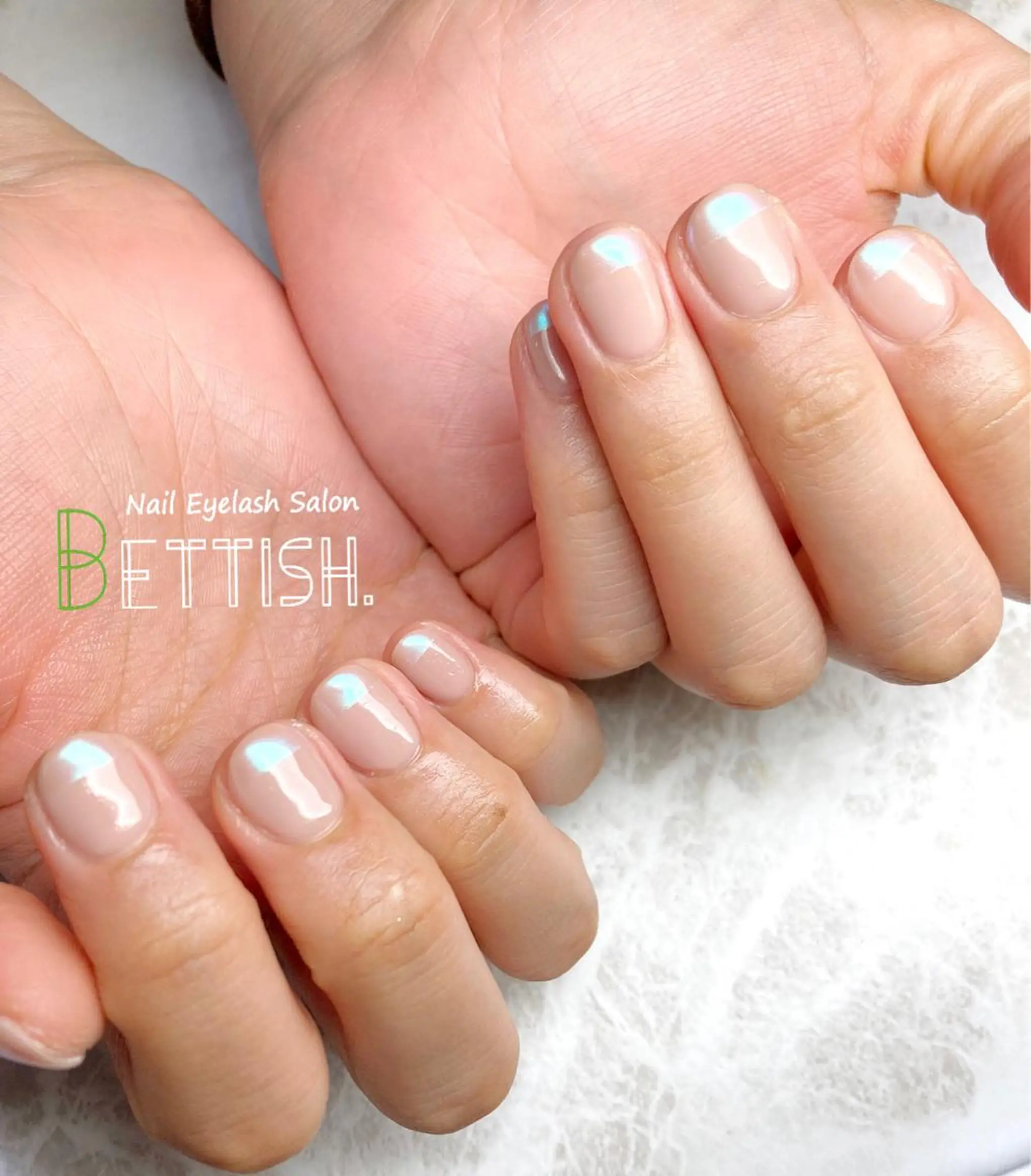 ネイル オーロラネイル フレンチネイル BETTISH. KUMIKO☺︎︎のネイルデザイン