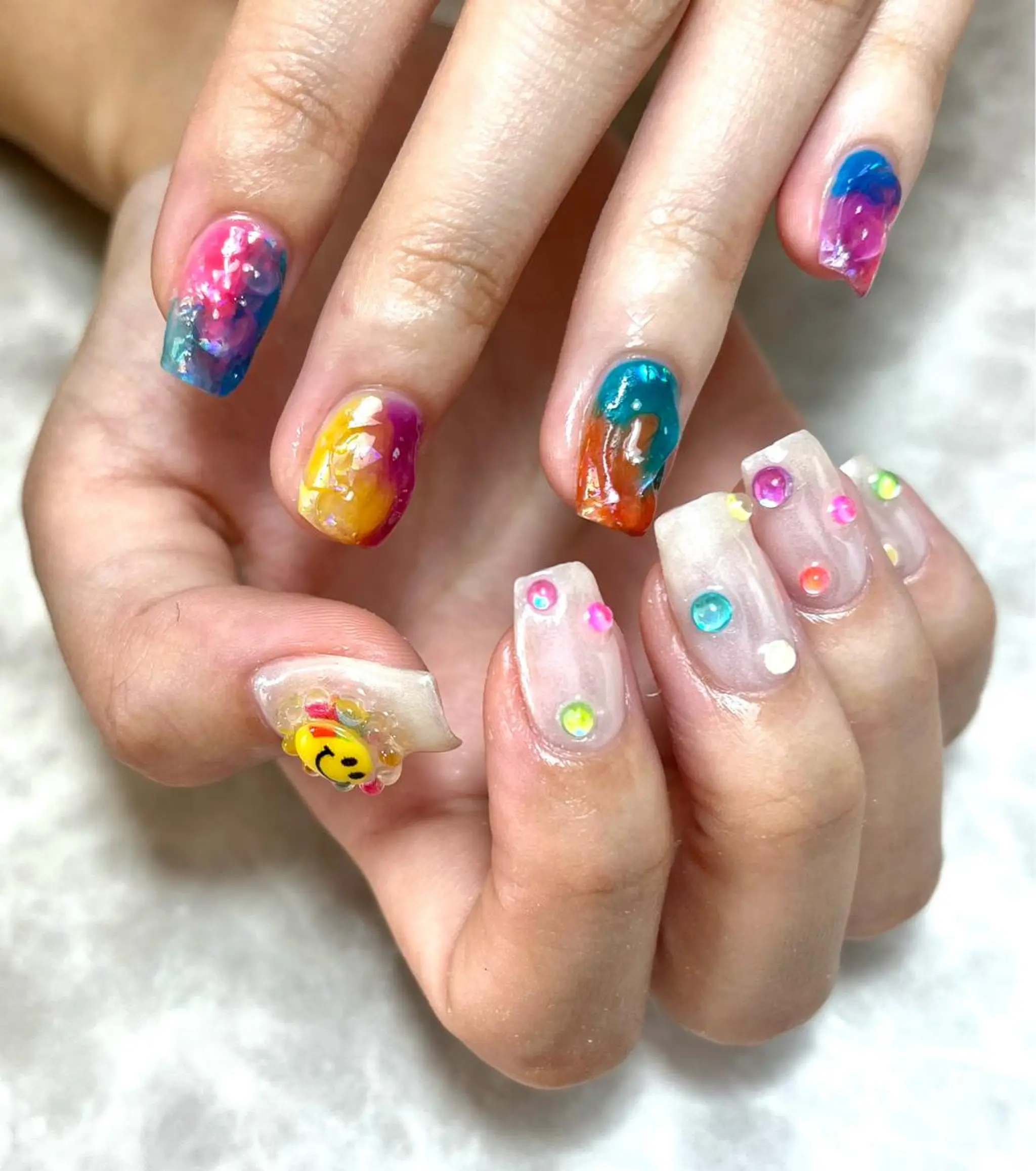 ネイル 持ち込み ハンドネイル nails' it...のネイルデザイン