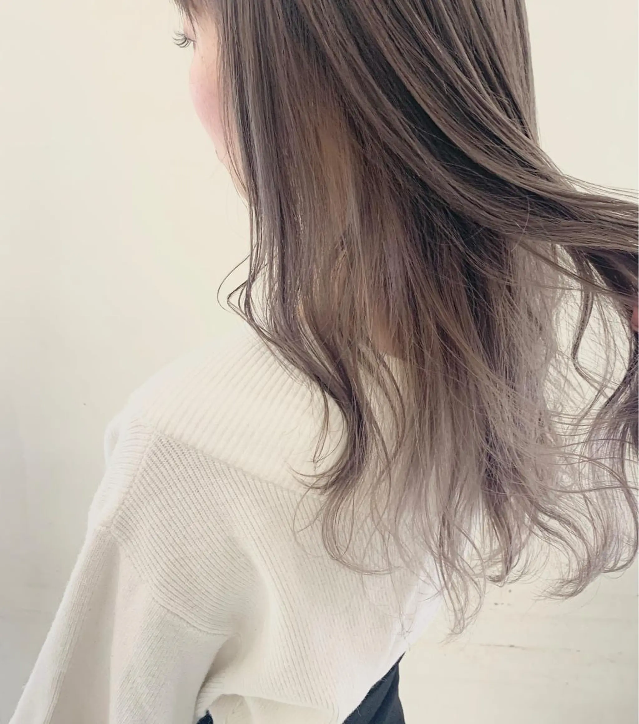 カラー グレージュ 窪田 椋介のヘアスタイル