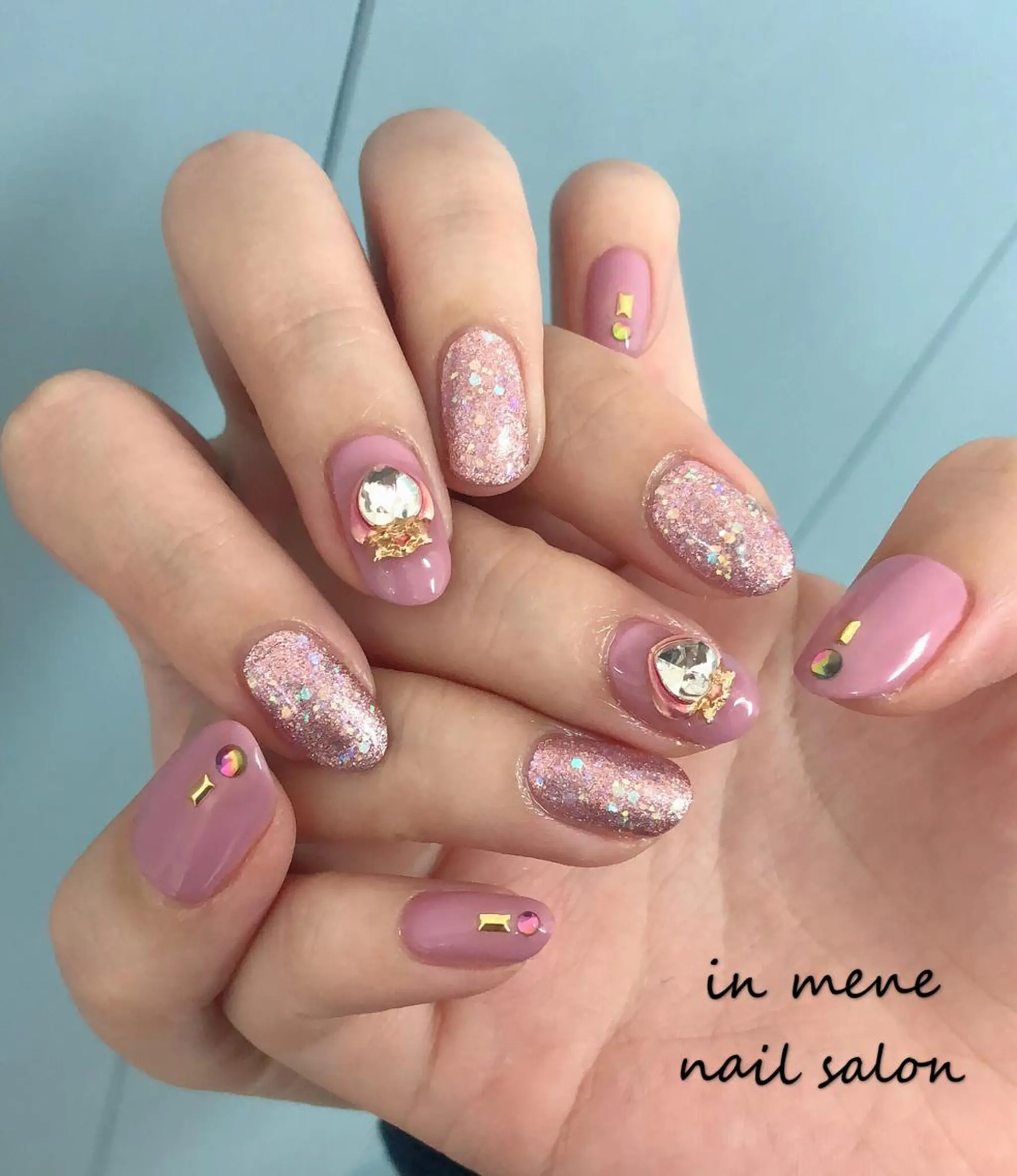 ネイル IN MENEのネイルデザイン