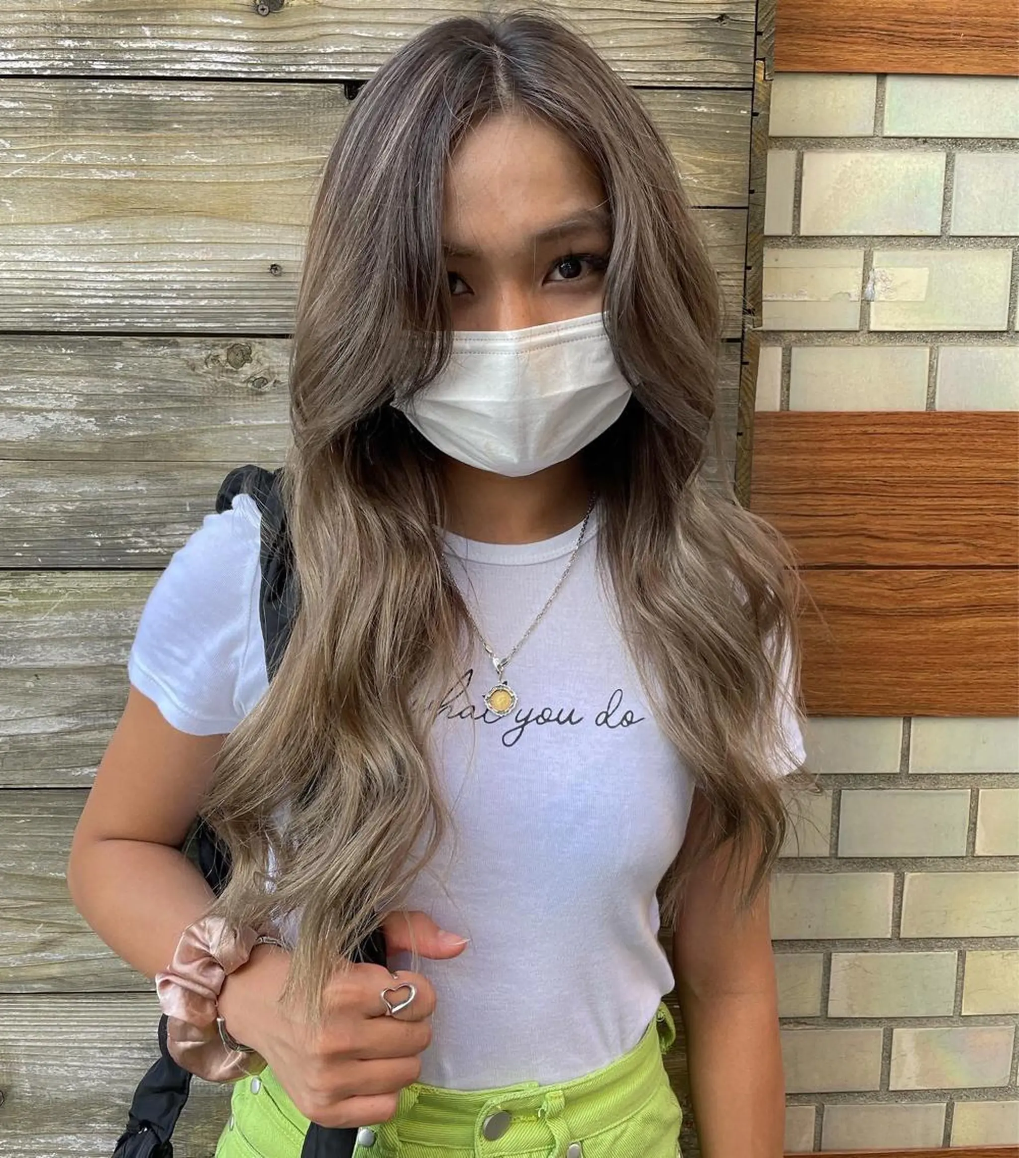 ロング カラー パーマ バレイヤージュ ベージュカラー グレージュ ハイライトカラー ハイライト ナガミネアリサ/ 学芸大学/海外ヘアのヘアスタイル