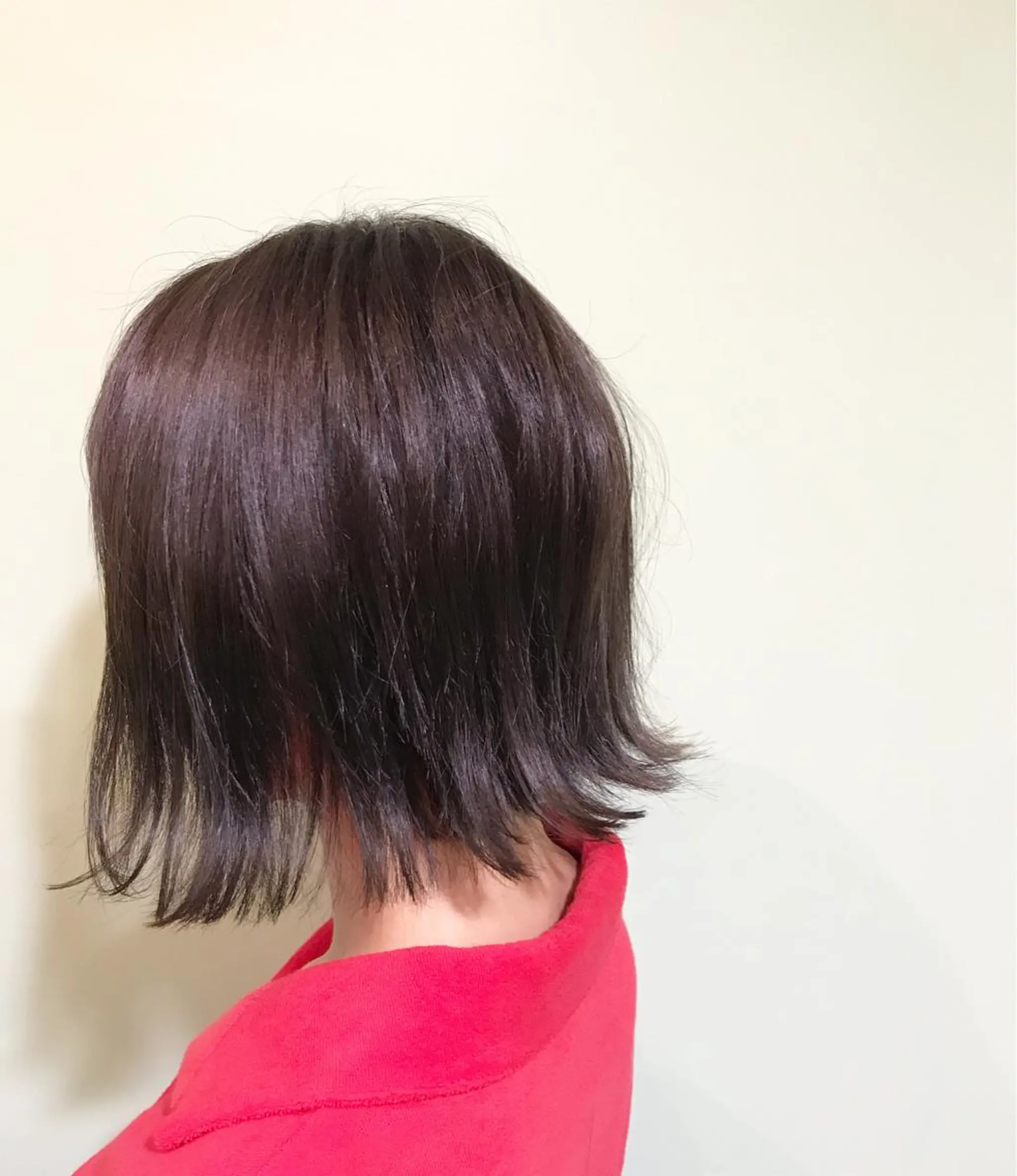 ショート ボブ 外ハネヘア 山形酸性ストレート 古川✂︎のヘアスタイル