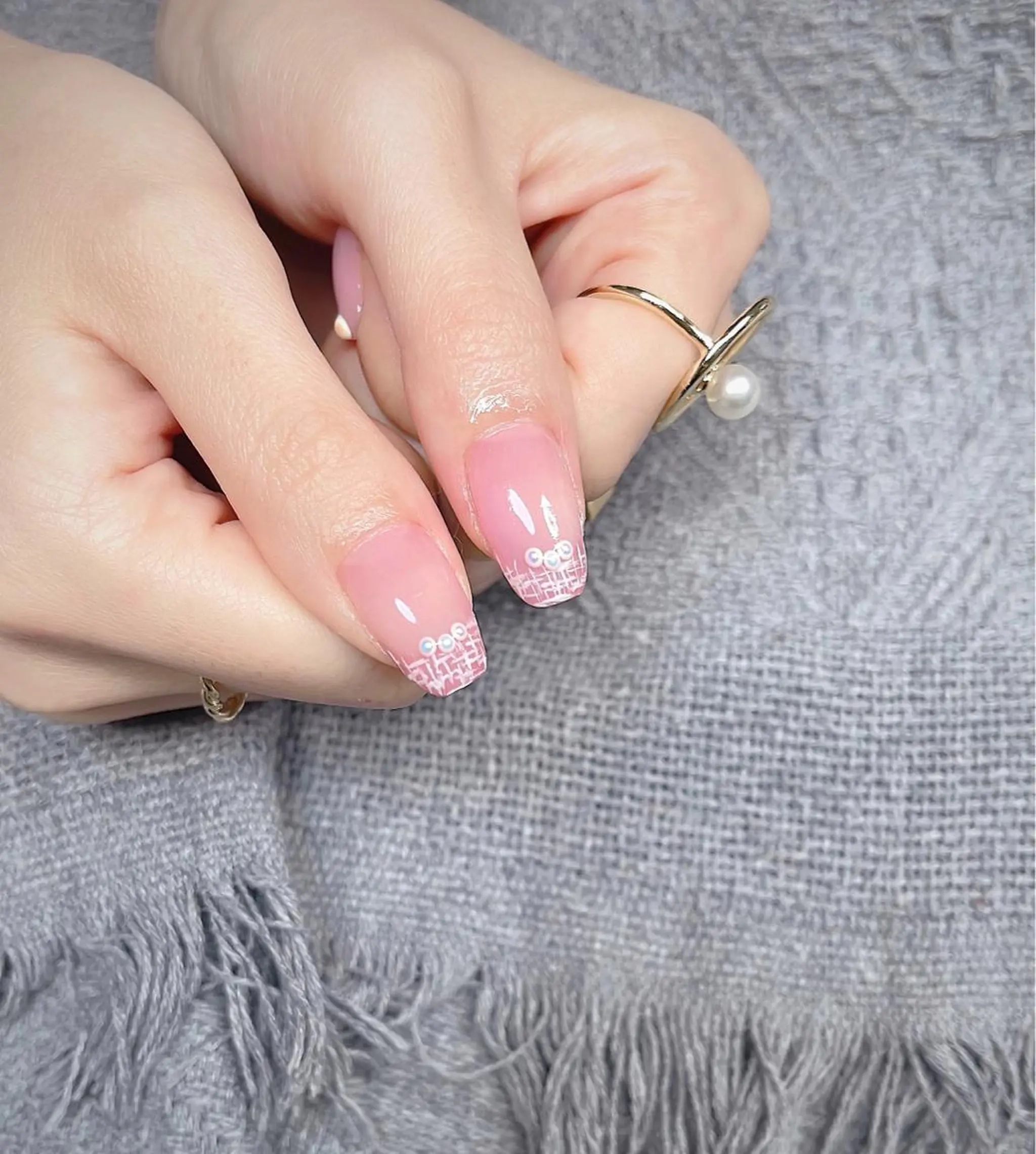 ミディアム めぐみのネイルサロン スタッフ練習のネイルデザイン