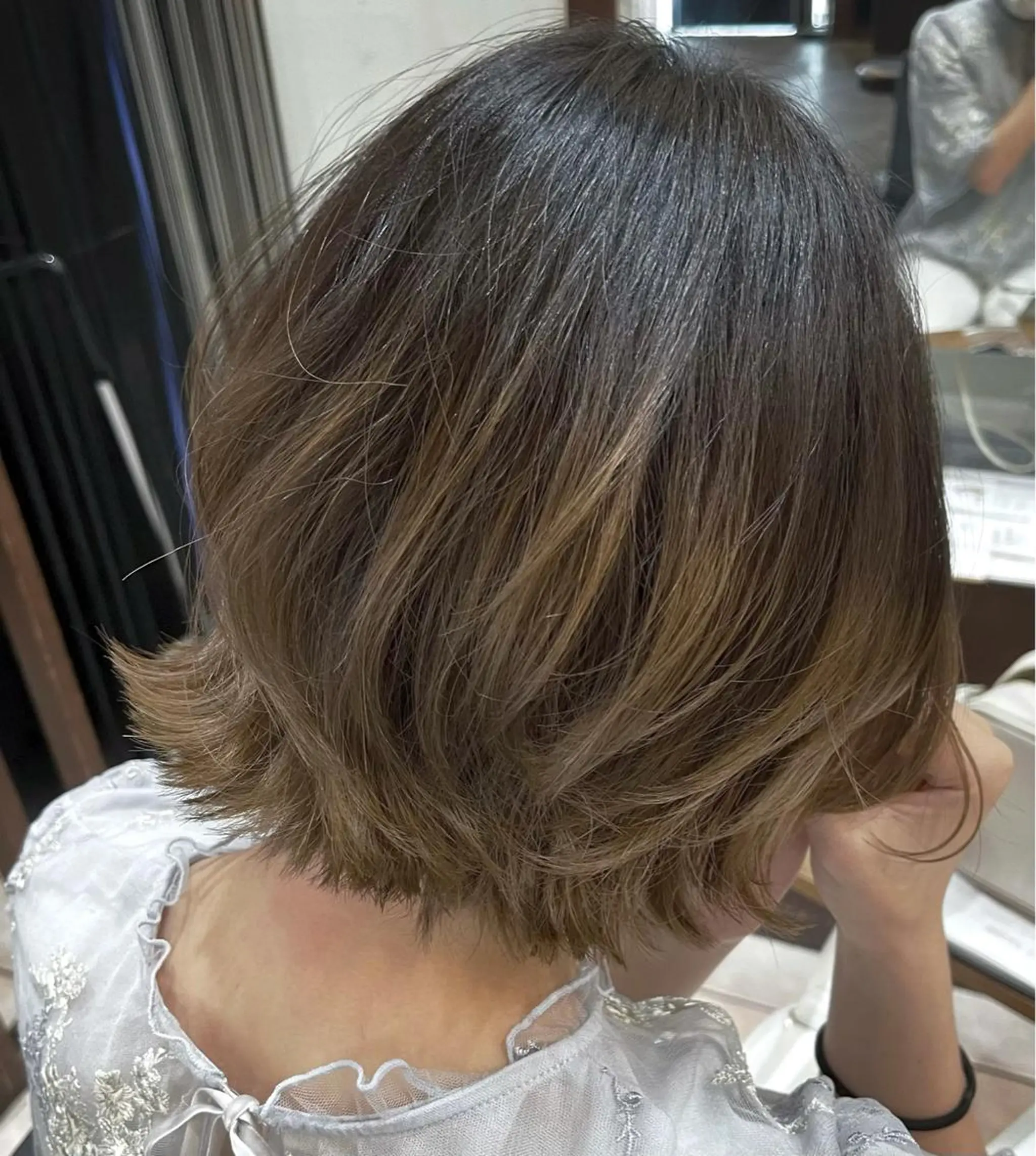ミディアム カラー グラデーションカラー ボブ カット ヘアカラー トリートメント Zina天王寺 CHIAKIのヘアスタイル