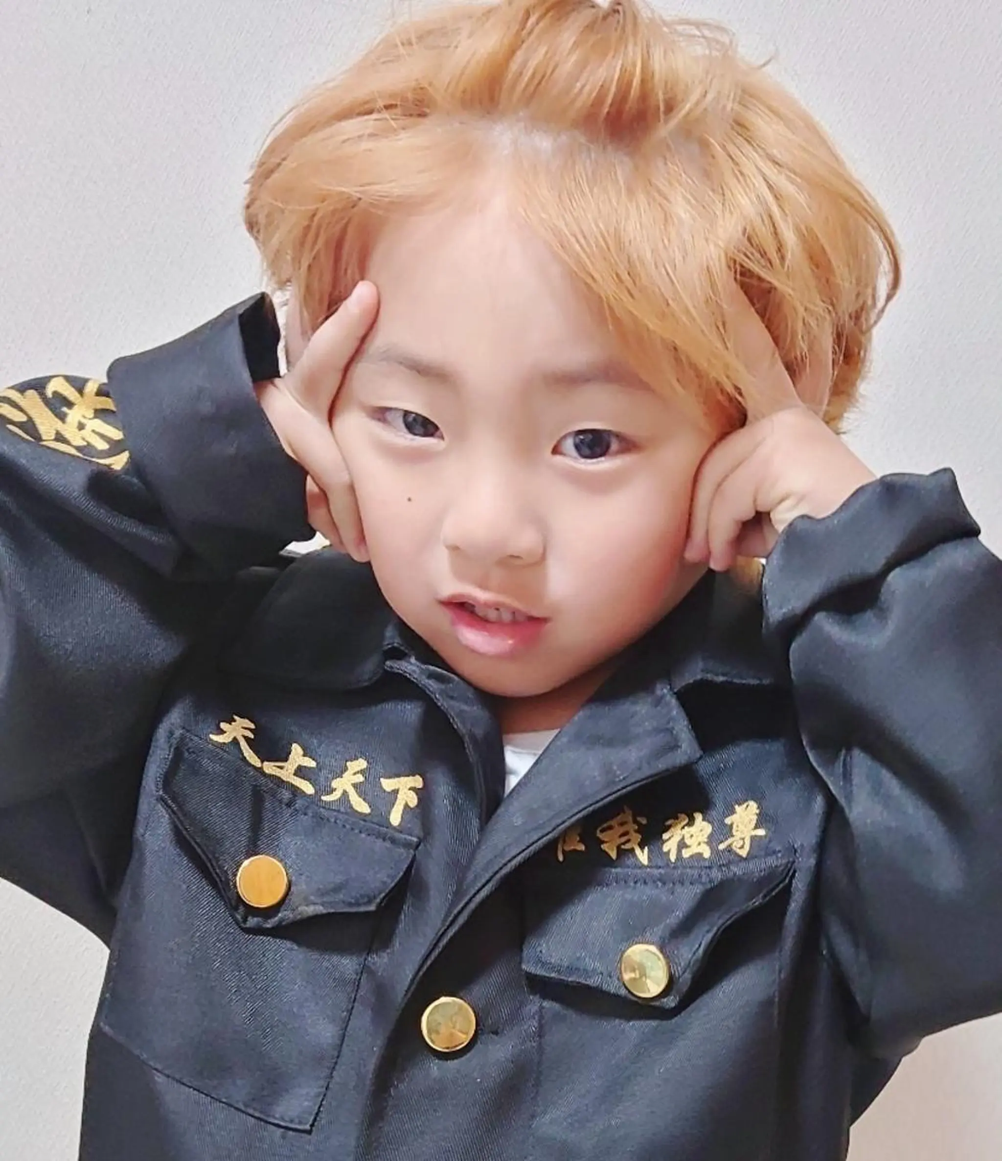 ショート カラー メンズ キッズ メンズブリーチ ブリーチ ダブルカラー ハロウィン LAMP HAIR  ランプヘアー所属・徳永 博志のヘアスタイル