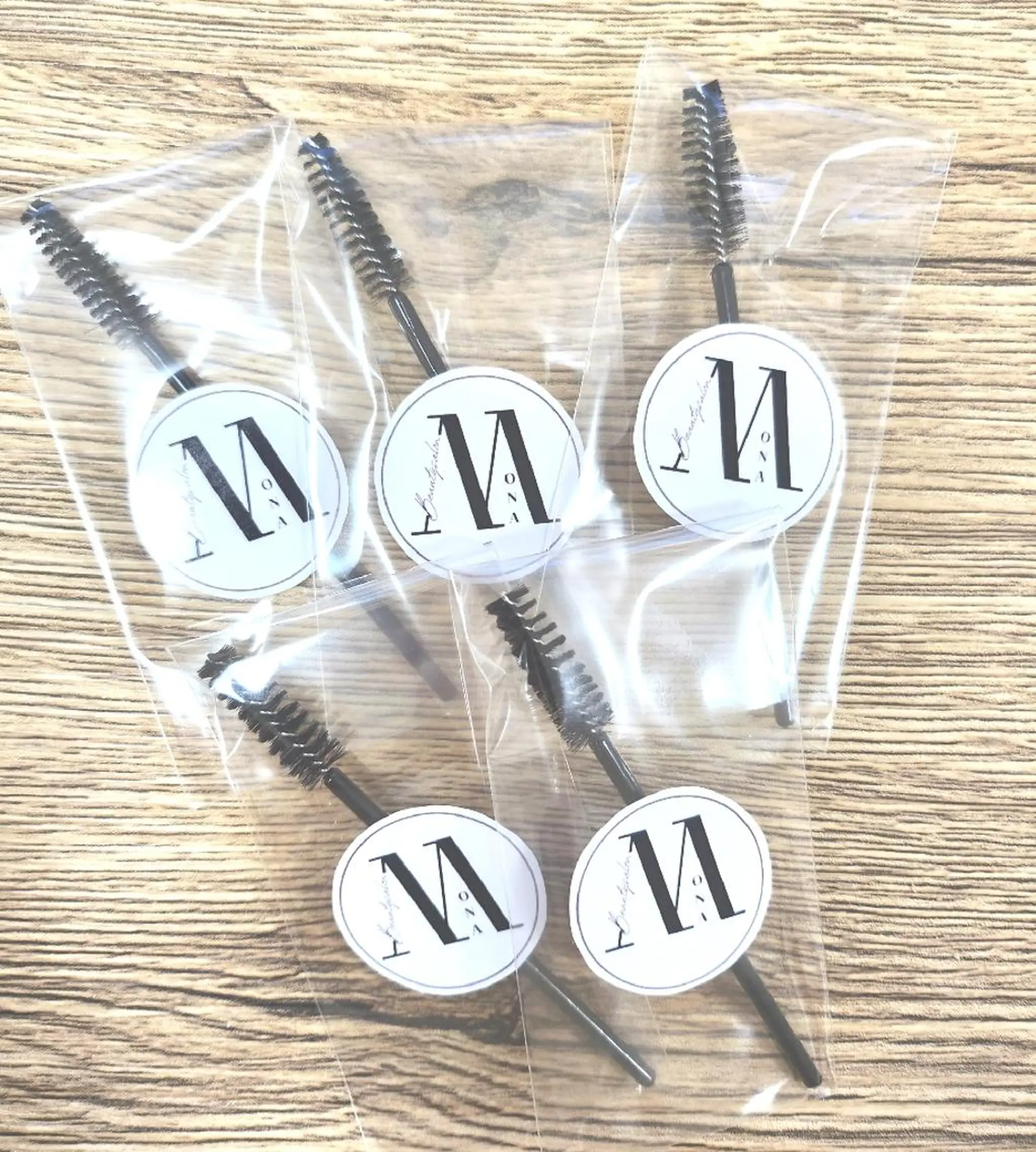 MONA .shokoの眉毛・アイブロウイメージ