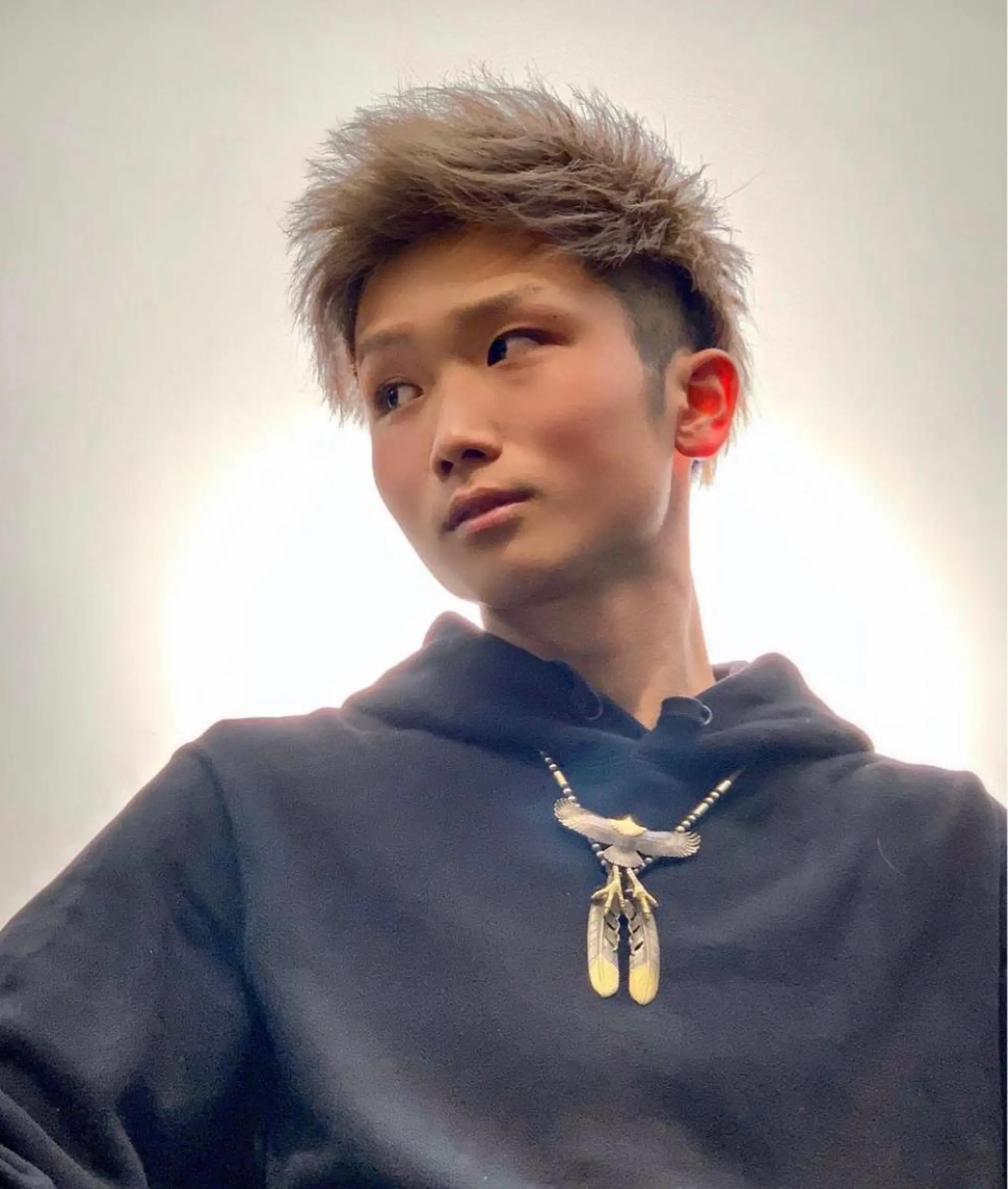 カラー メンズ モヒカン グレージュ カット ヘアカラー トリートメント メンズ専門　井藤 雅也のヘアスタイル